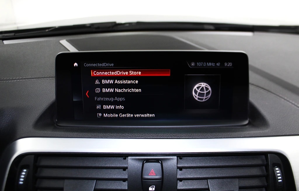 BMW M140i xDrive Steptronic / CH-Fahrzeug-image-21