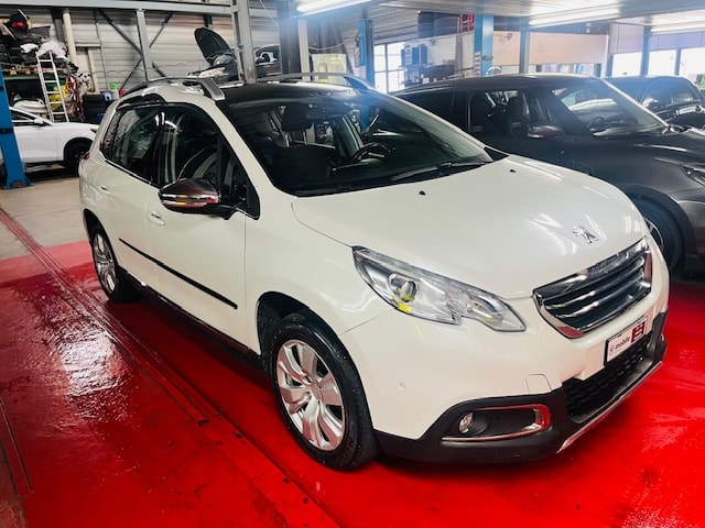 PEUGEOT 2008 1.6 VTI Allure-image-2