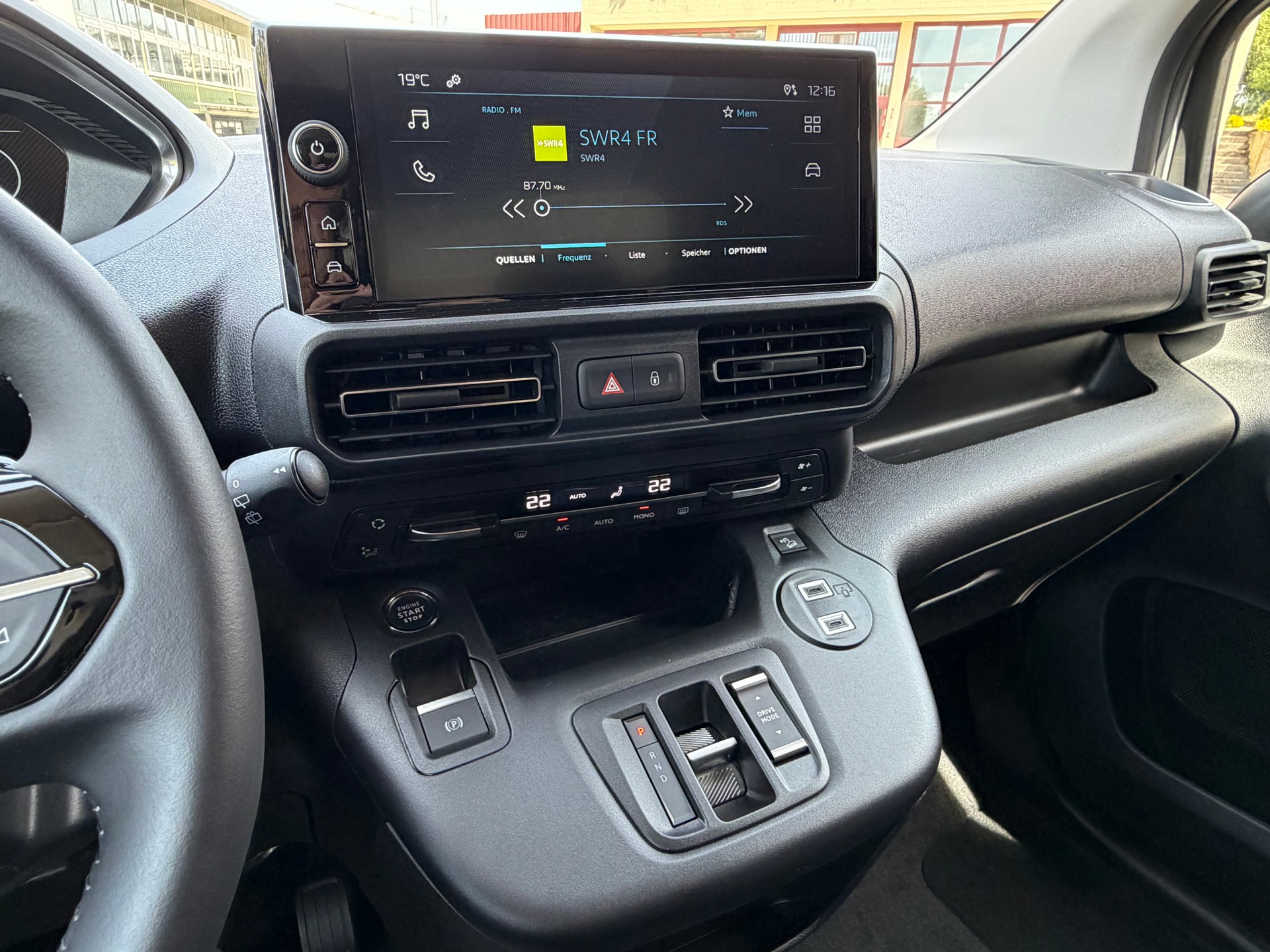 PEUGEOT e-Partner Kaw. 800 Standard 50 kWh 🔋⚡-image-11