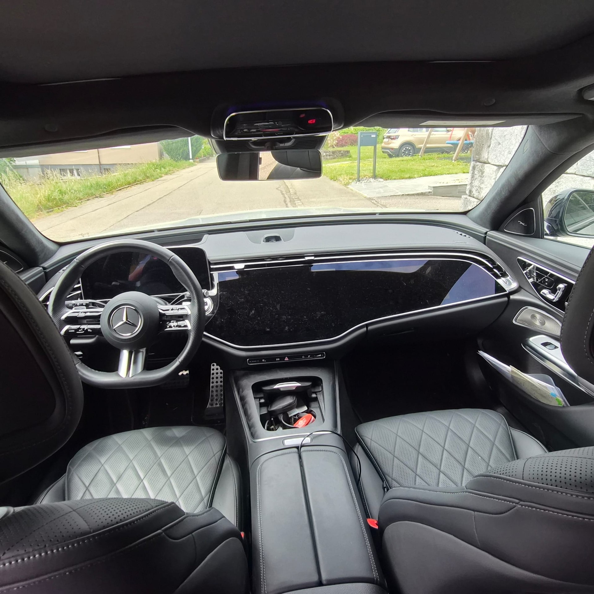 MERCEDES-BENZ E 450 d AMG Line 4matic-image-5