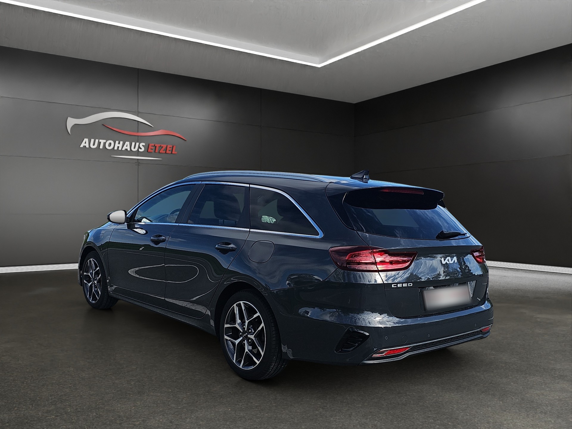 KIA Ceed Sportswagon 1.5 T-GDi Power DCT-image-4