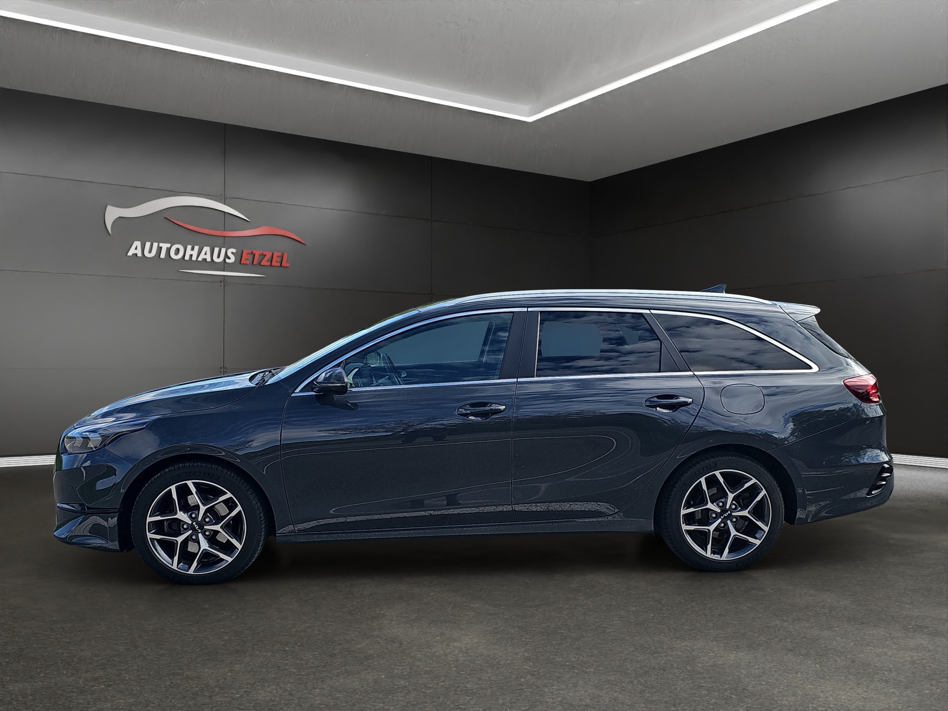 KIA Ceed Sportswagon 1.5 T-GDi Power DCT-image-1