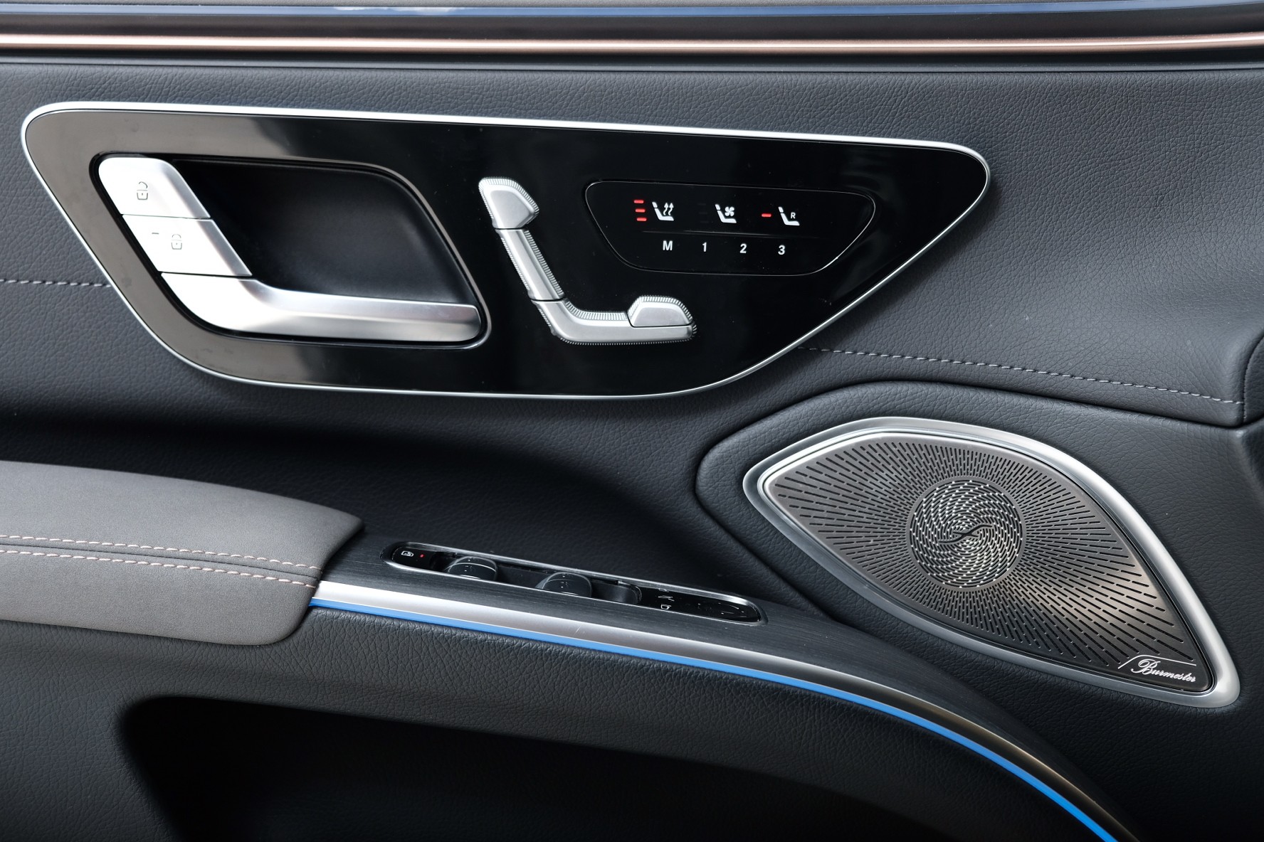 MERCEDES-BENZ EQS 580 4Matic Edition 1 Premium-Plus-Paket-image-14
