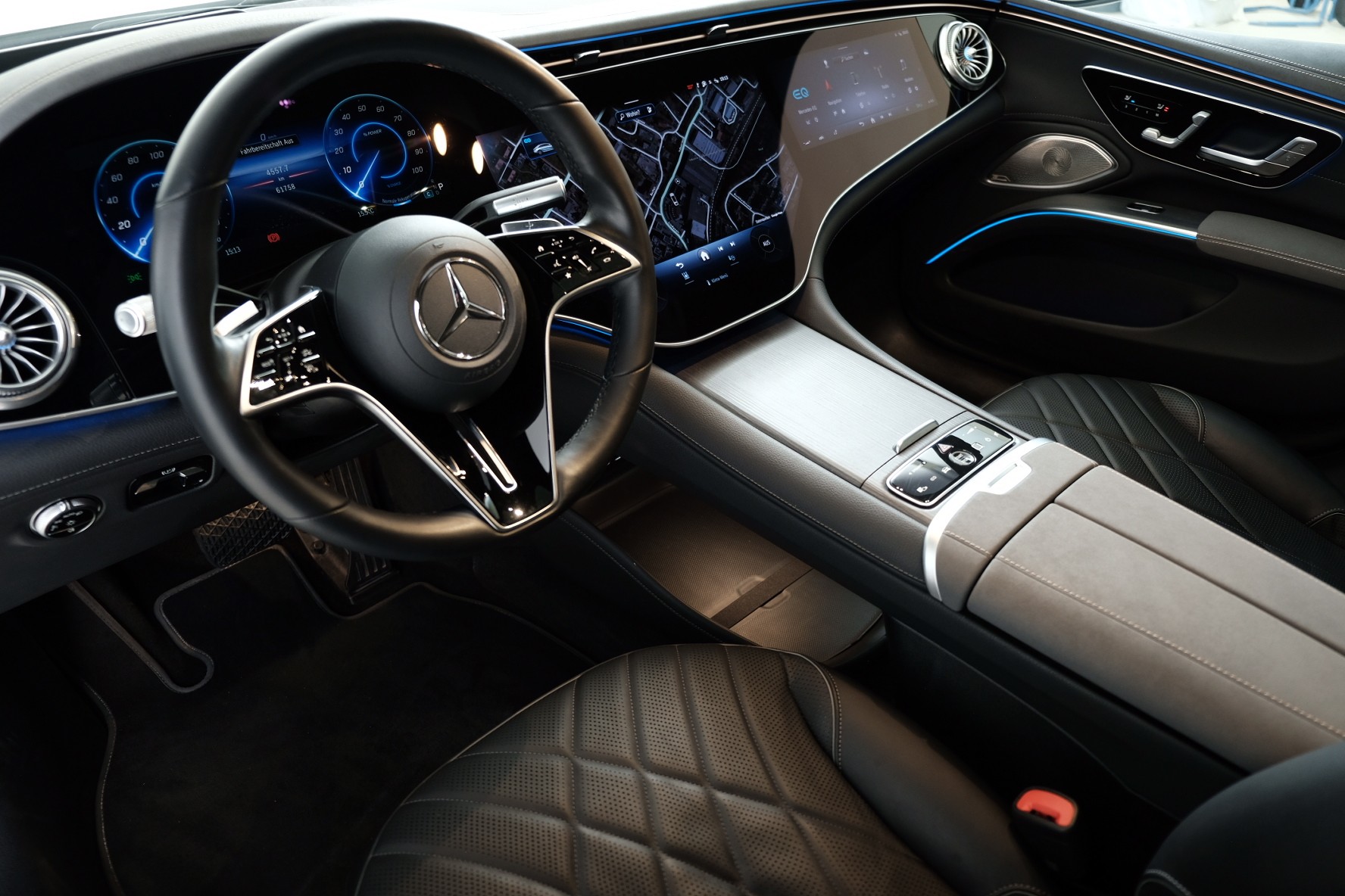 MERCEDES-BENZ EQS 580 4Matic Edition 1 Premium-Plus-Paket-image-8