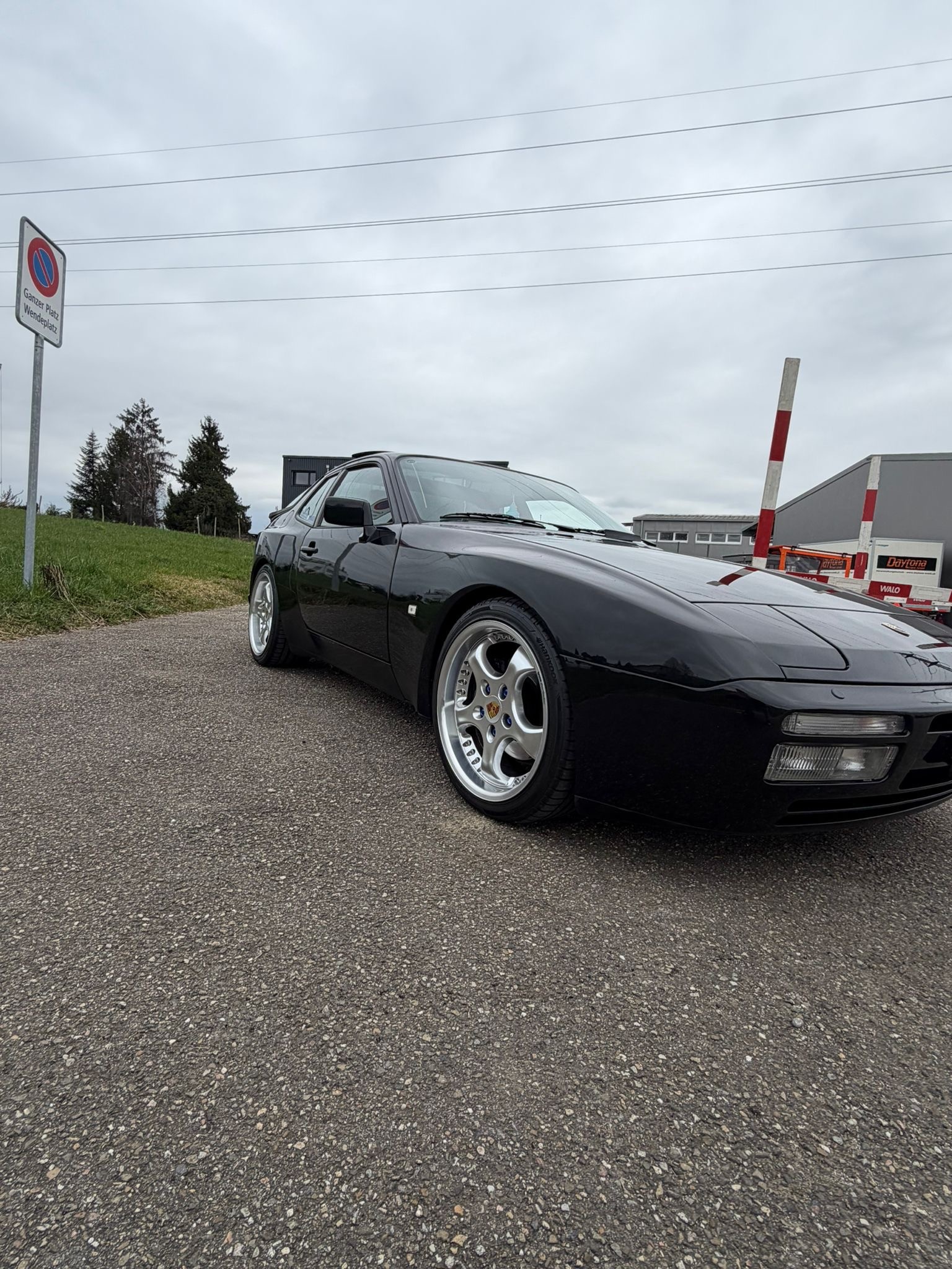PORSCHE 2.5 Turbo-image-2
