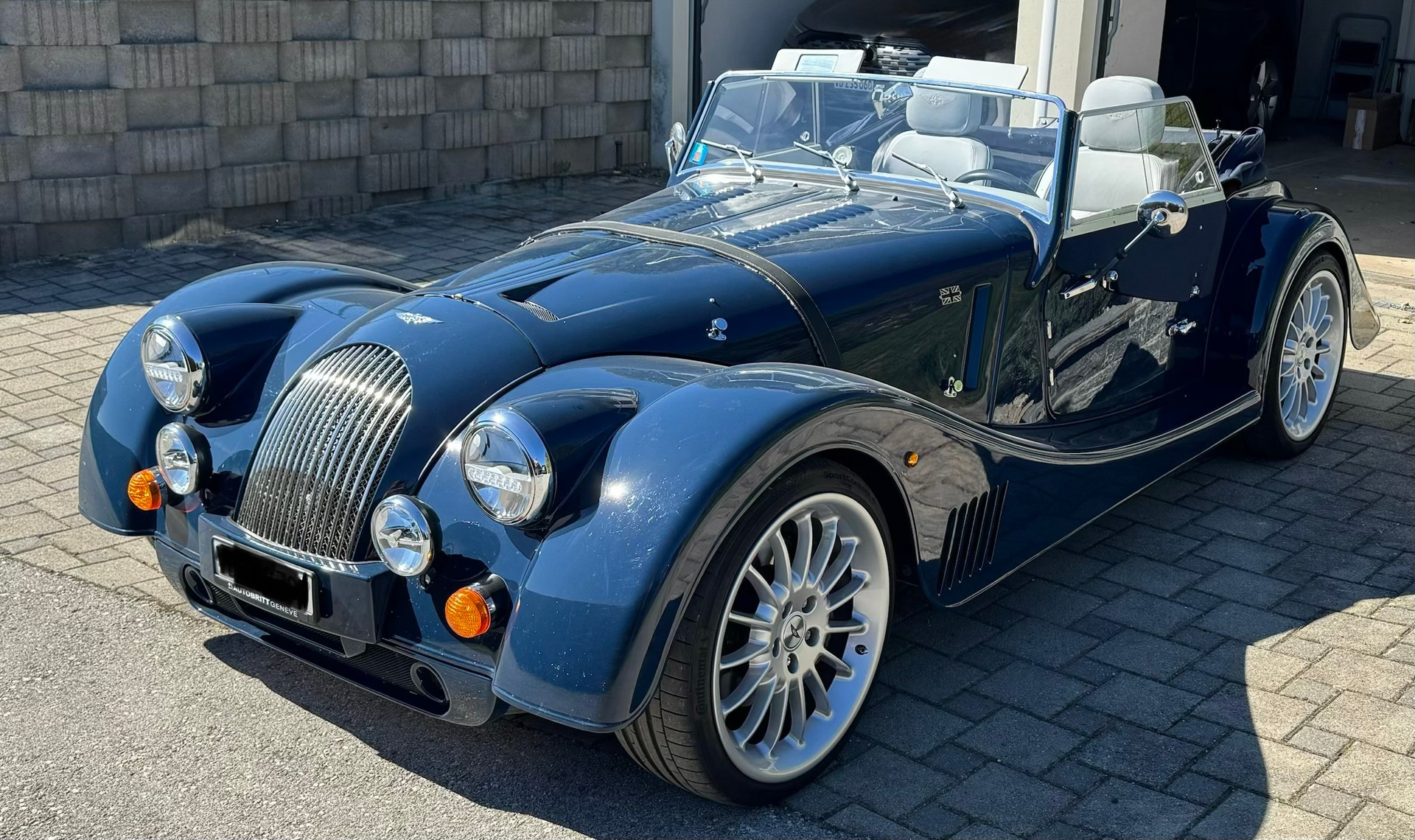 MORGAN 3.0T Bespoke-image-2