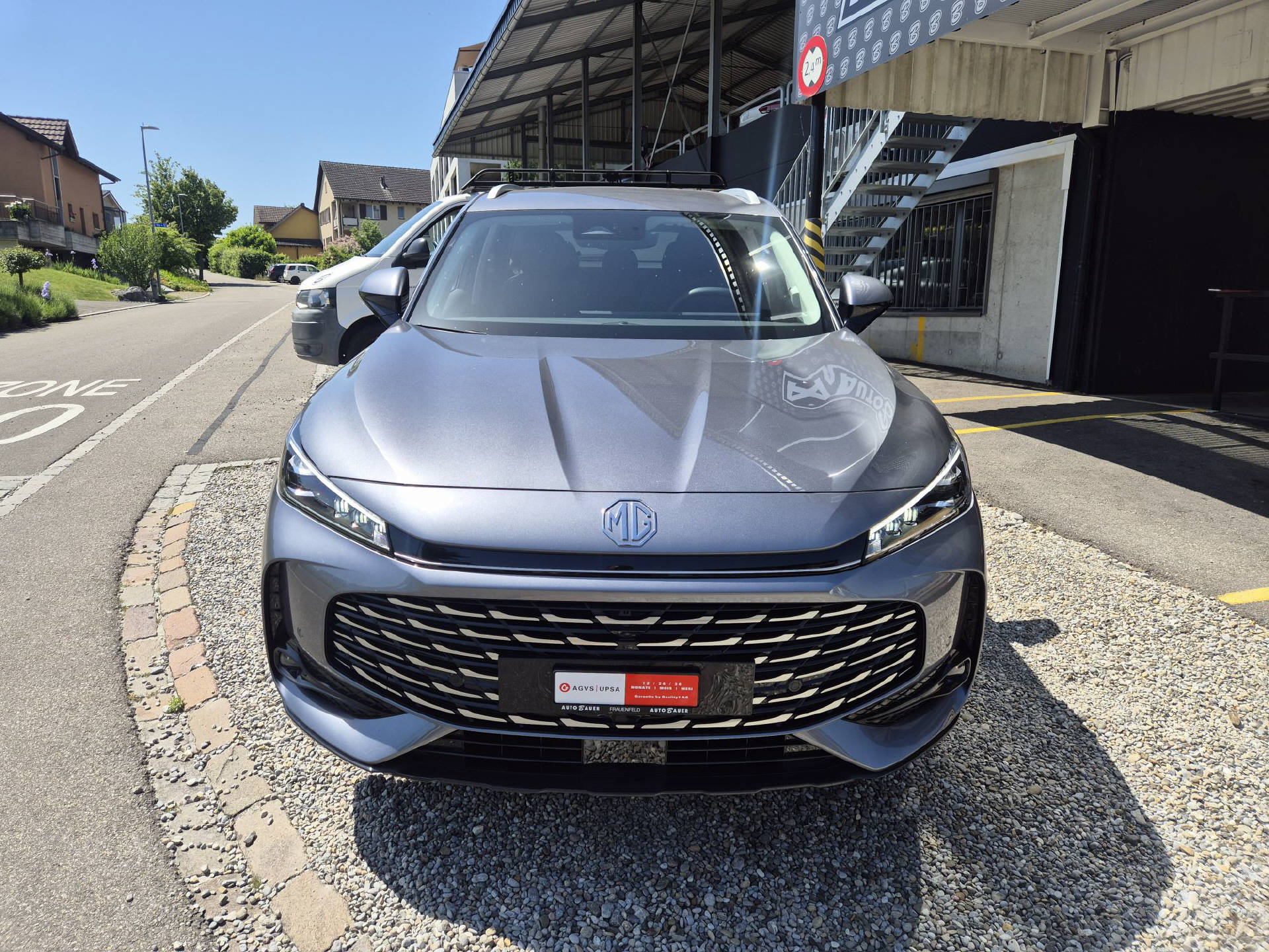 MG HS PHEV Luxury-image-3