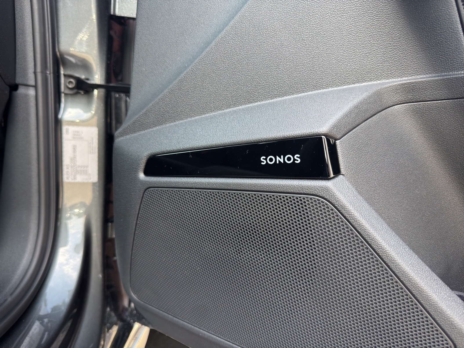 AUDI A3 Sportback TFSI 150 kW quattro S line S tronic-image-15