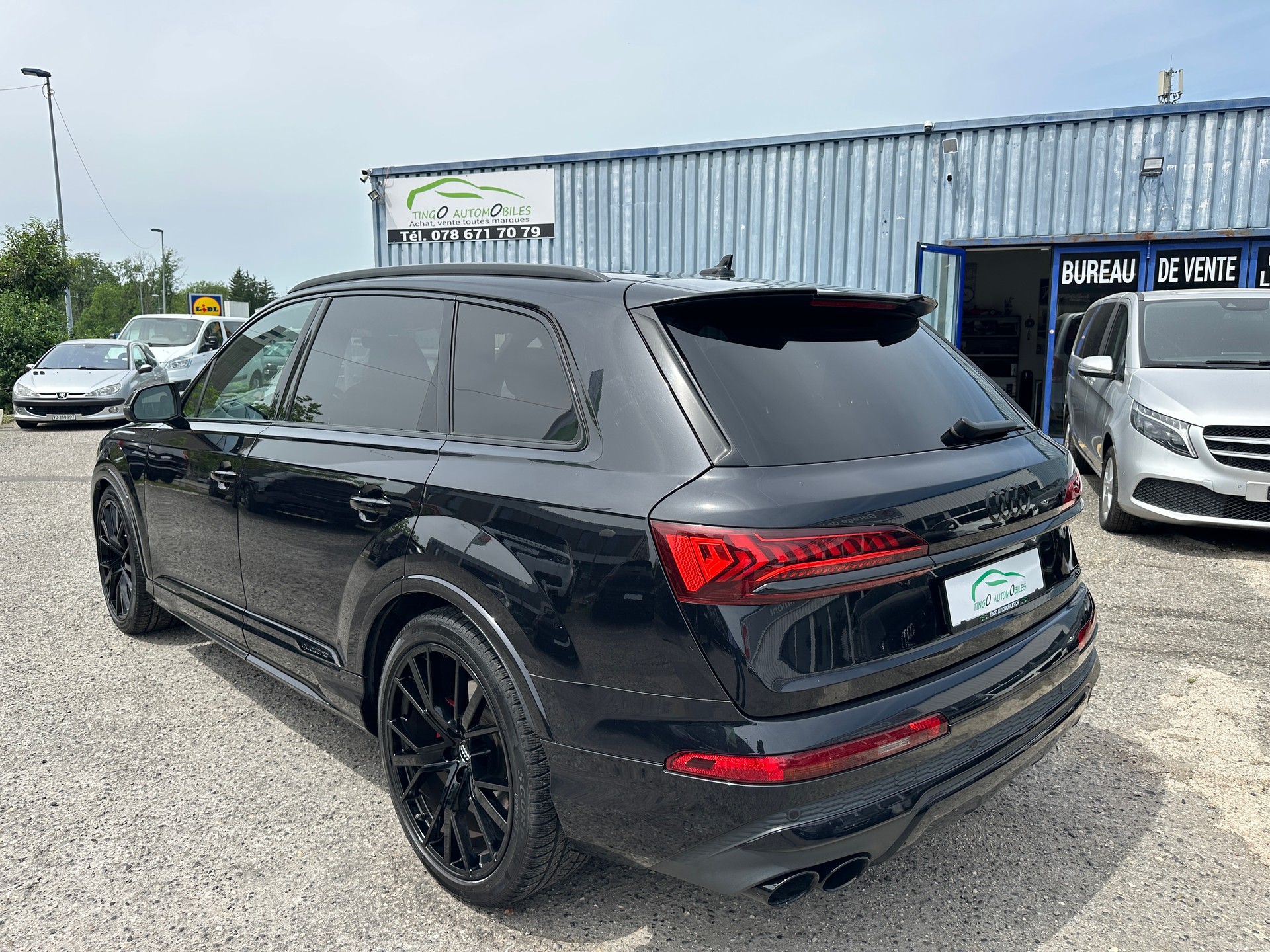 AUDI SQ7 4.0 TDI quattro tiptronic-image-5