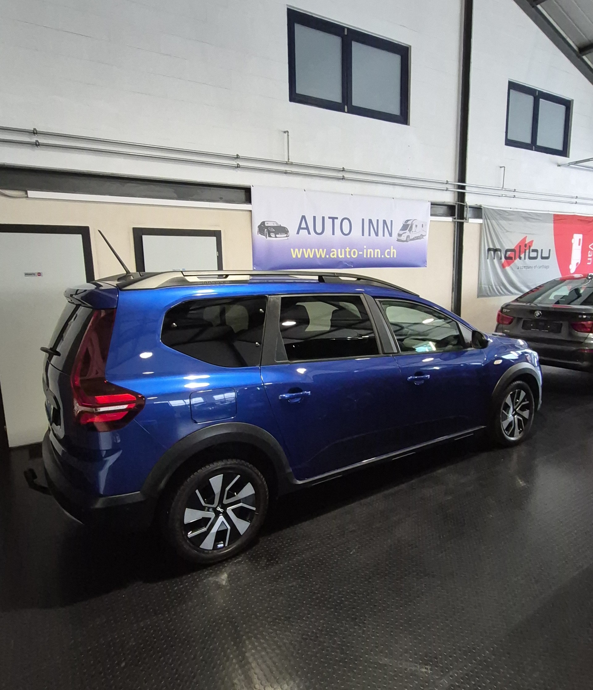 DACIA Jogger TCe 110 Extreme - 7 POSTI-image-2