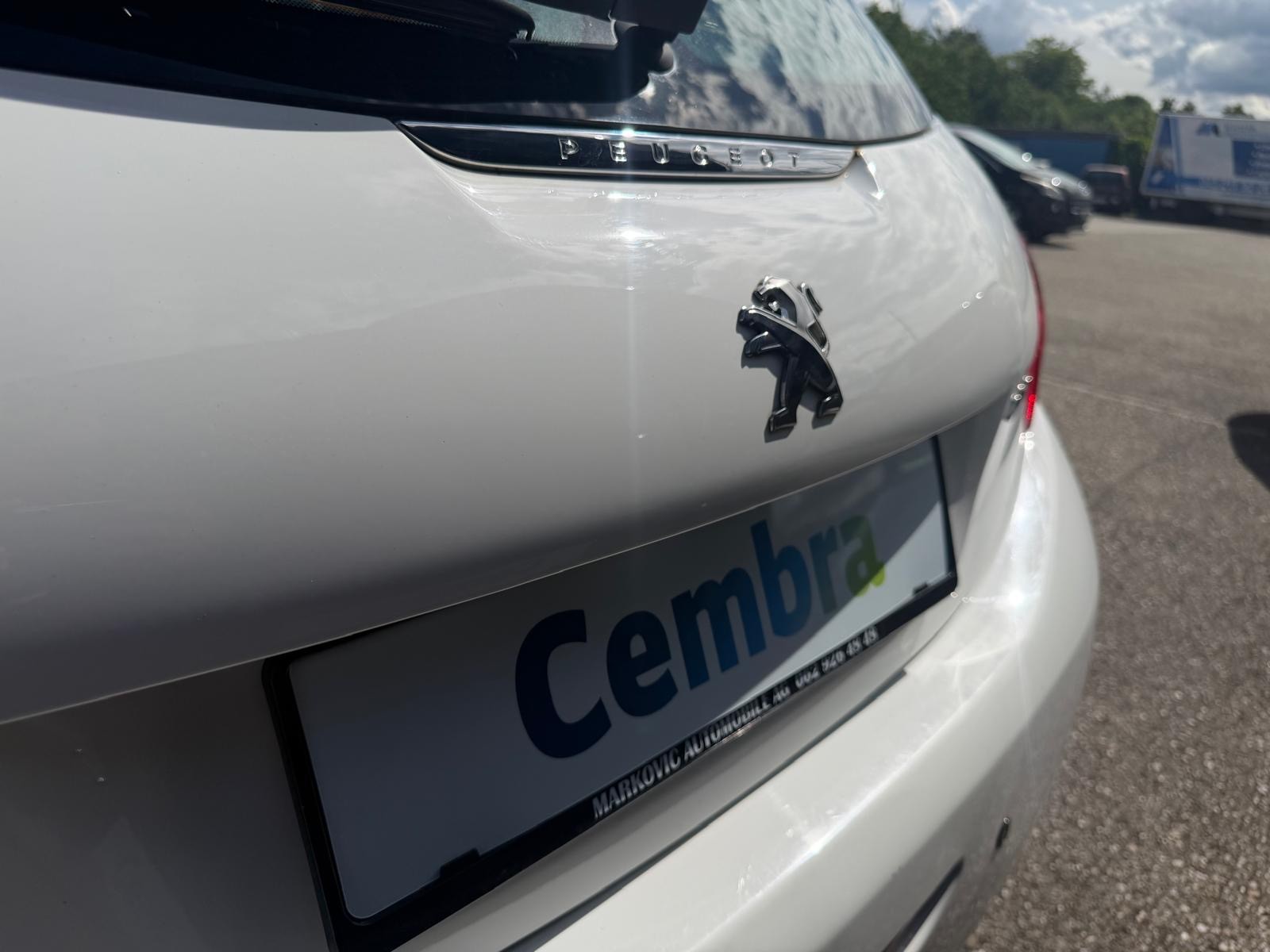 PEUGEOT 208 1.0 VTi Access-image-6
