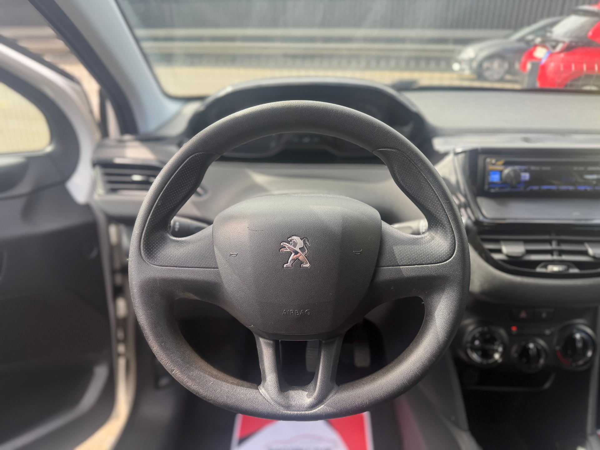 PEUGEOT 208 1.0 VTi Access-image-8