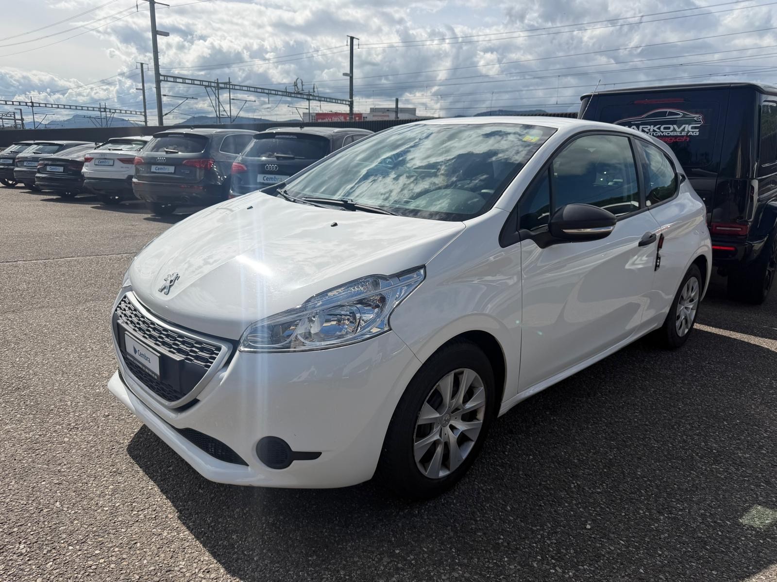 PEUGEOT 208 1.0 VTi Access-image-2