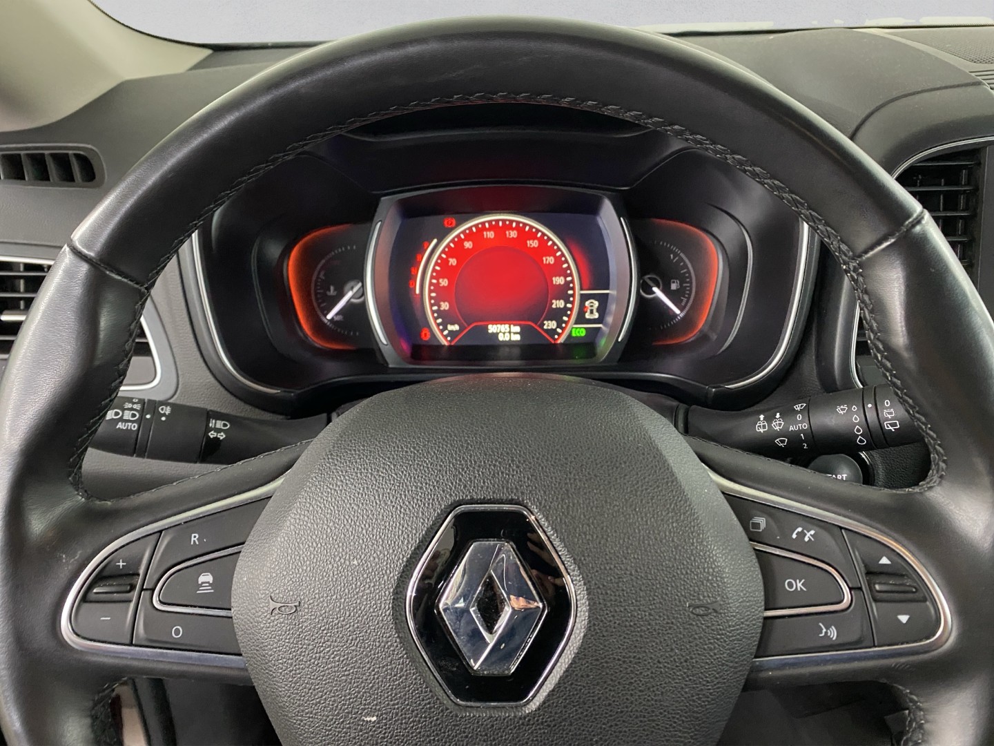 RENAULT Koleos 2.0 dCi Techno 4WD Xtronic CVT-image-9