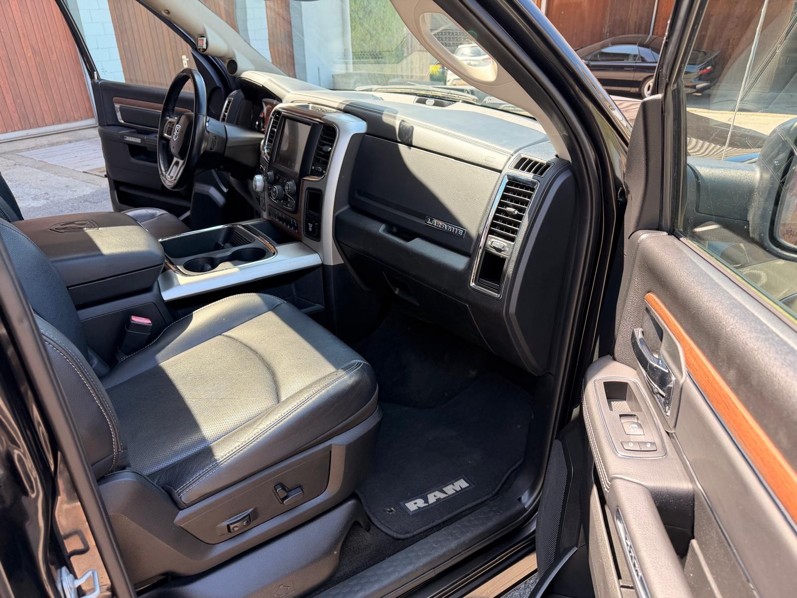 DODGE RAM 1500 Anhängelast: 6000kg-image-12