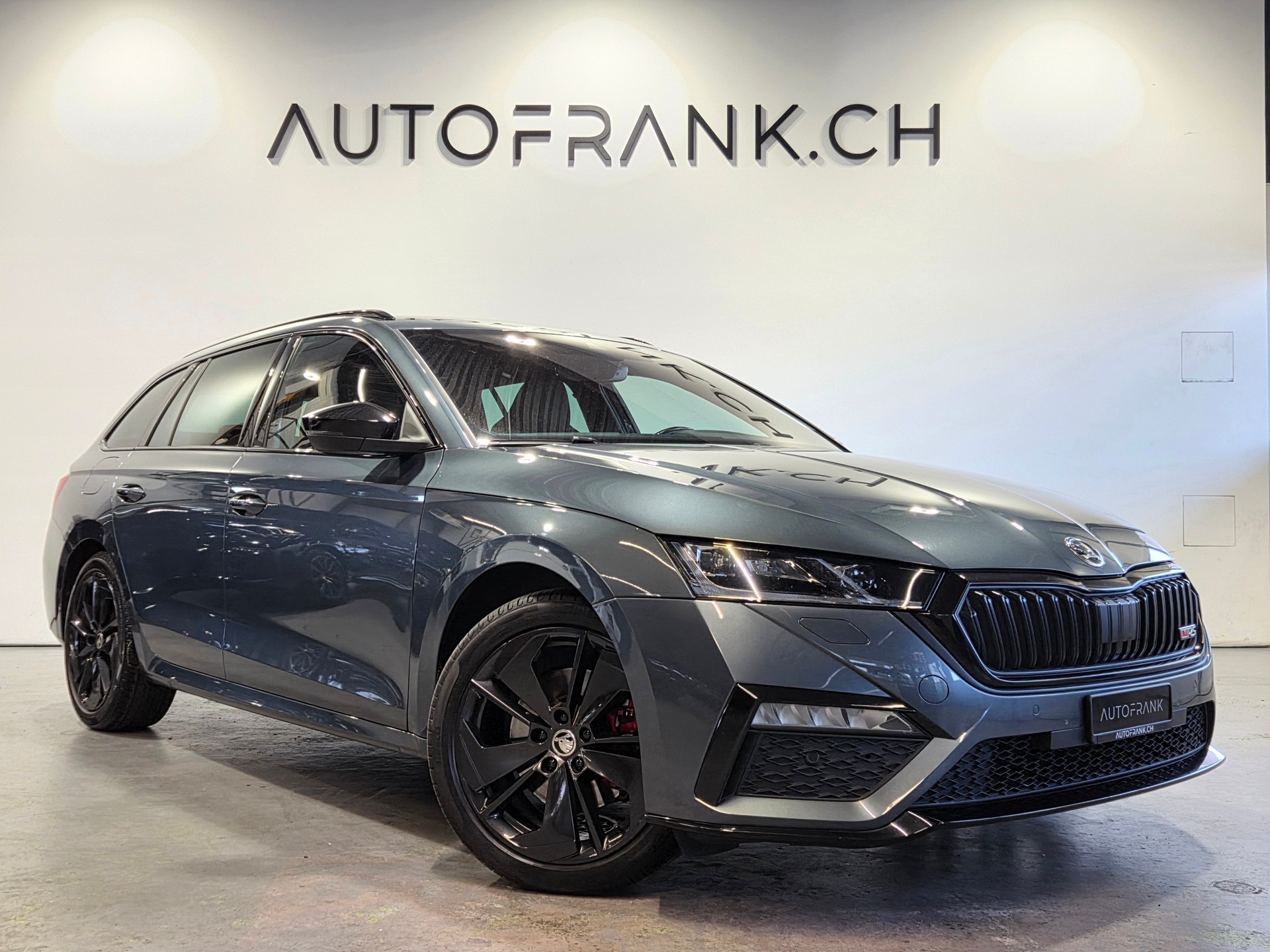 SKODA Octavia Combi 2.0 TDI RS 4x4 DSG
