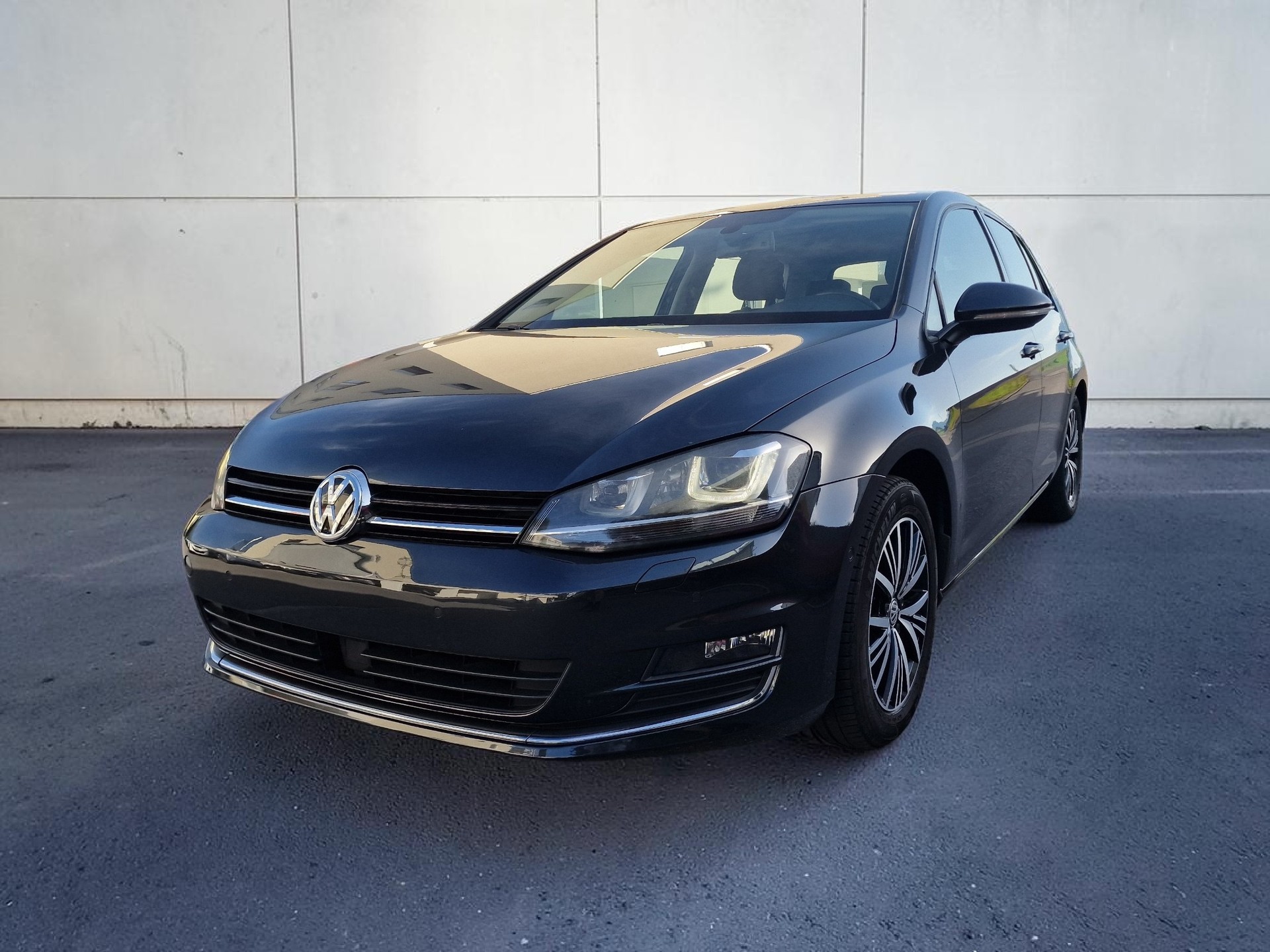 VW Golf 1.4 TSI Allstar DSG MFK NEU 12Mt Gara-showroom-element-1