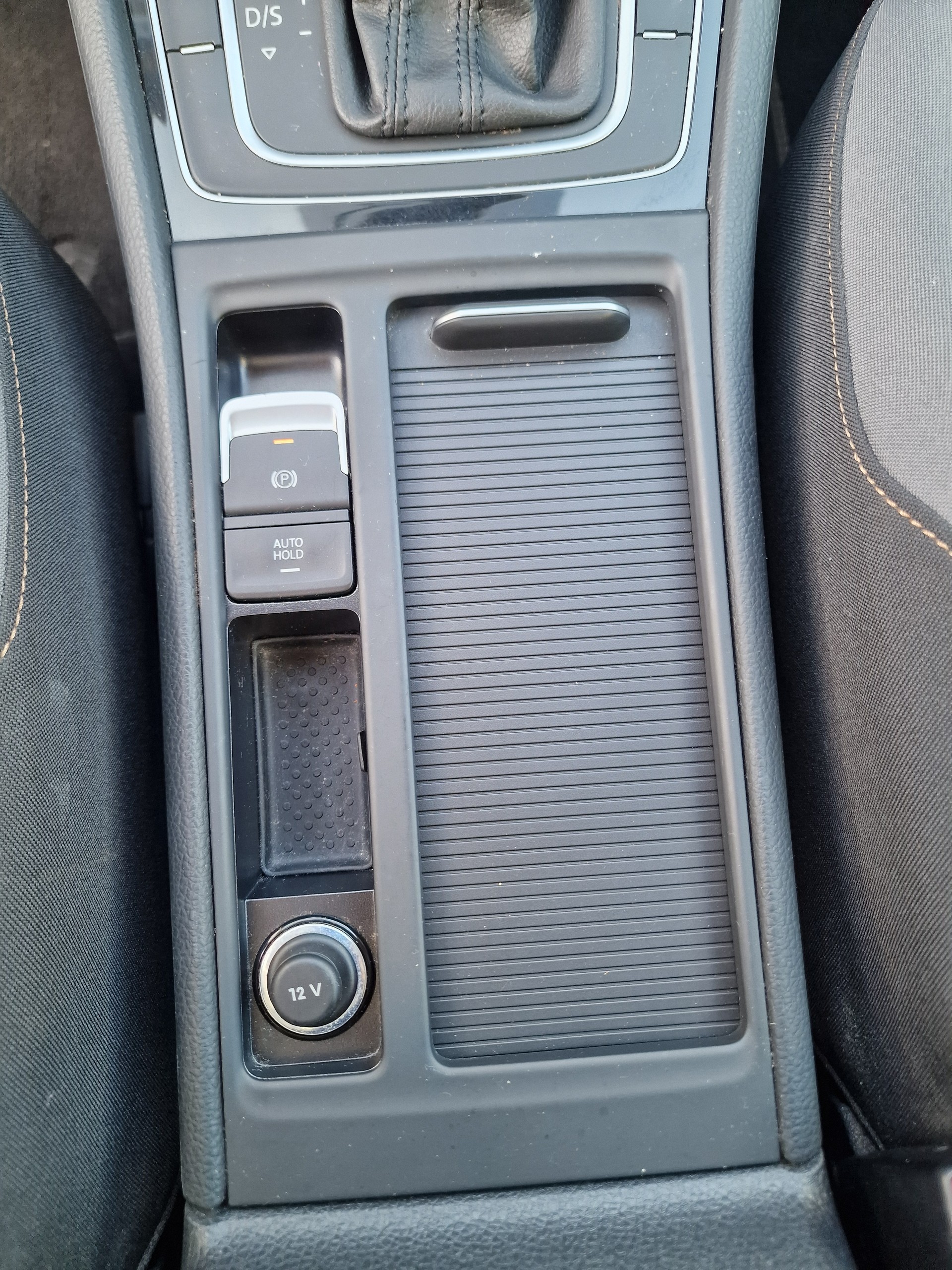 VW Golf 1.4 TSI Allstar DSG MFK NEU 12Mt Gara-image-23