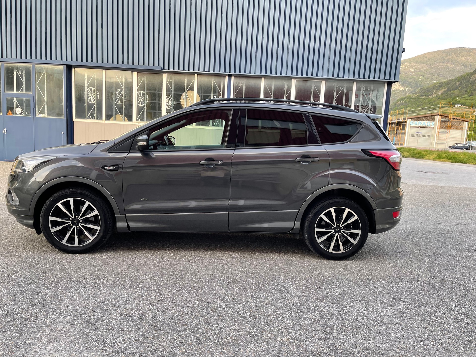 FORD Kuga 1.5 SCTi Titanium 4WD Automatic-image-26
