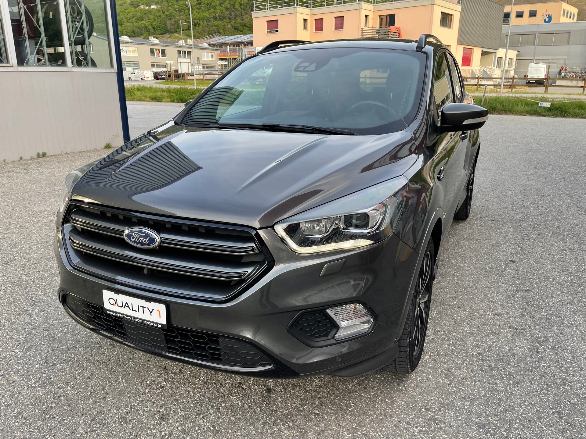 FORD Kuga 1.5 SCTi Titanium 4WD Automatic-image-9