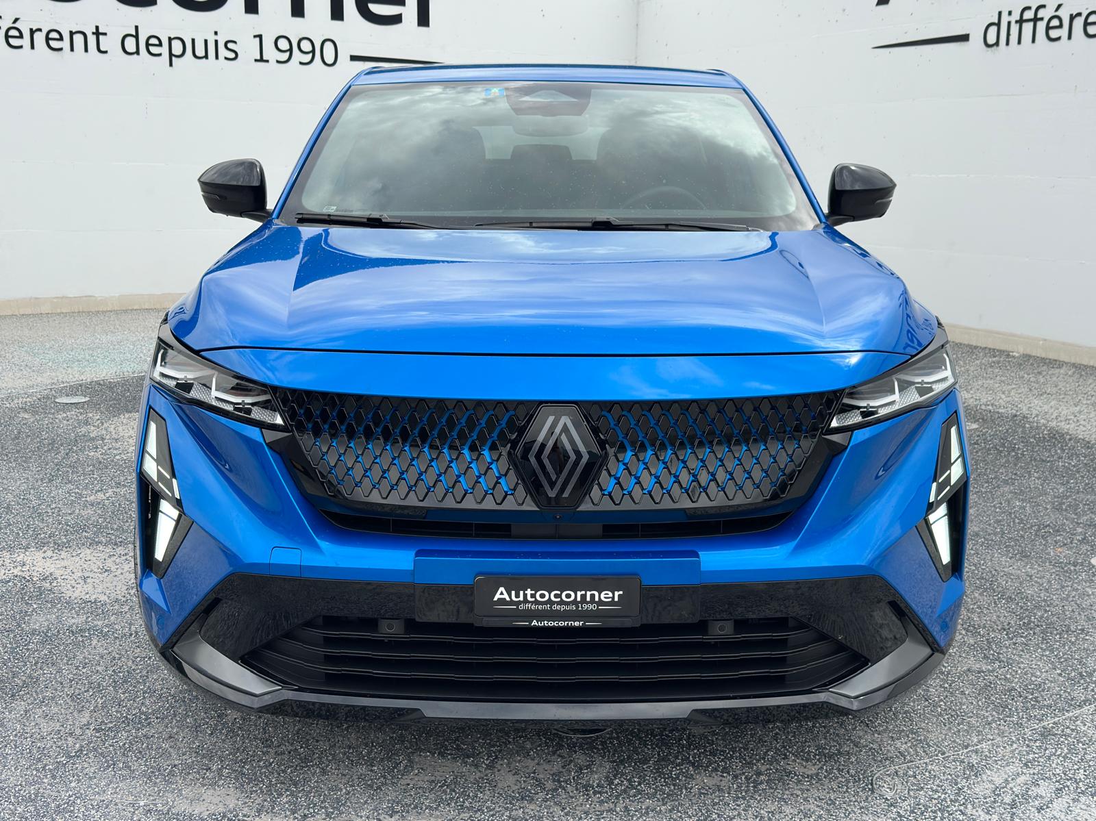 RENAULT Rafale 1.2 E-Tech Hybrid 200 Esprit Alpine-showroom-element-1
