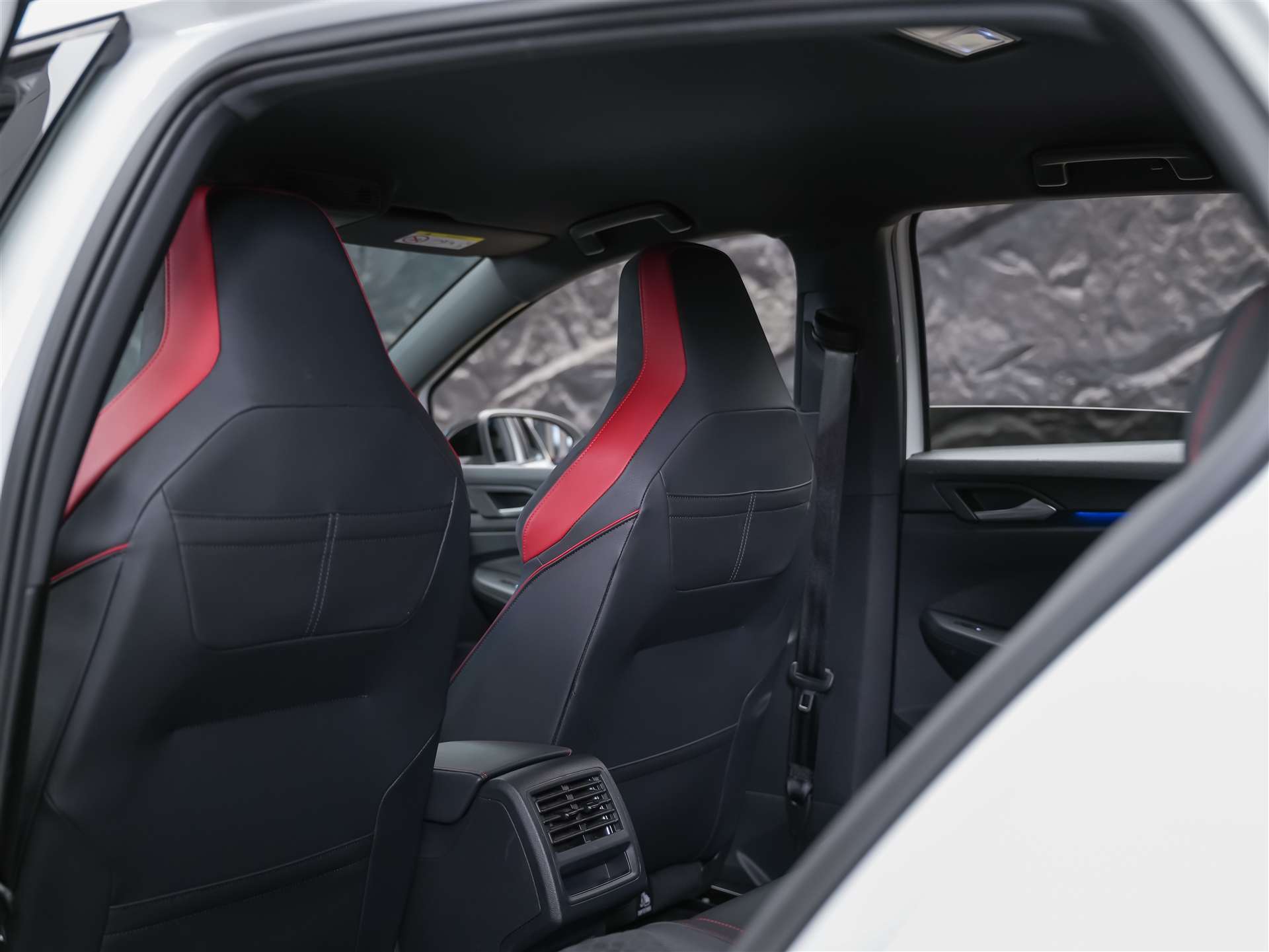VW Golf 2.0 TSI GTI Clubsport DSG *Abstandsregler*Lenkradheizung*Sitzheizung*-image-12