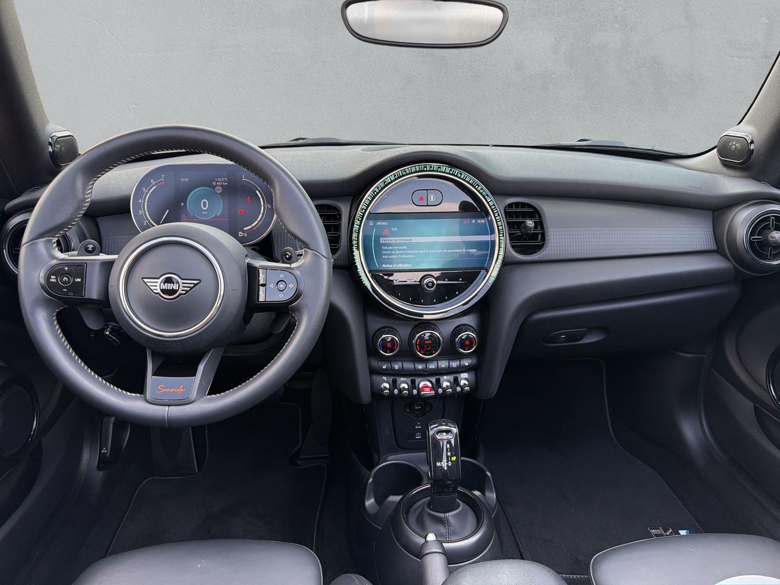 MINI Cooper S Cabrio F57 2.0i (CH)-image-45