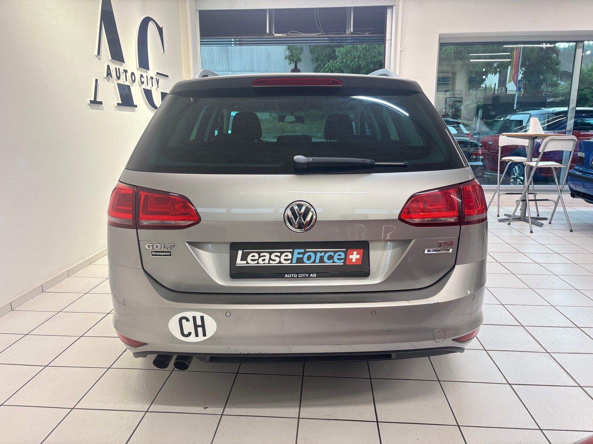 VW Golf Variant 1.4 TSI Cup DSG-image-4
