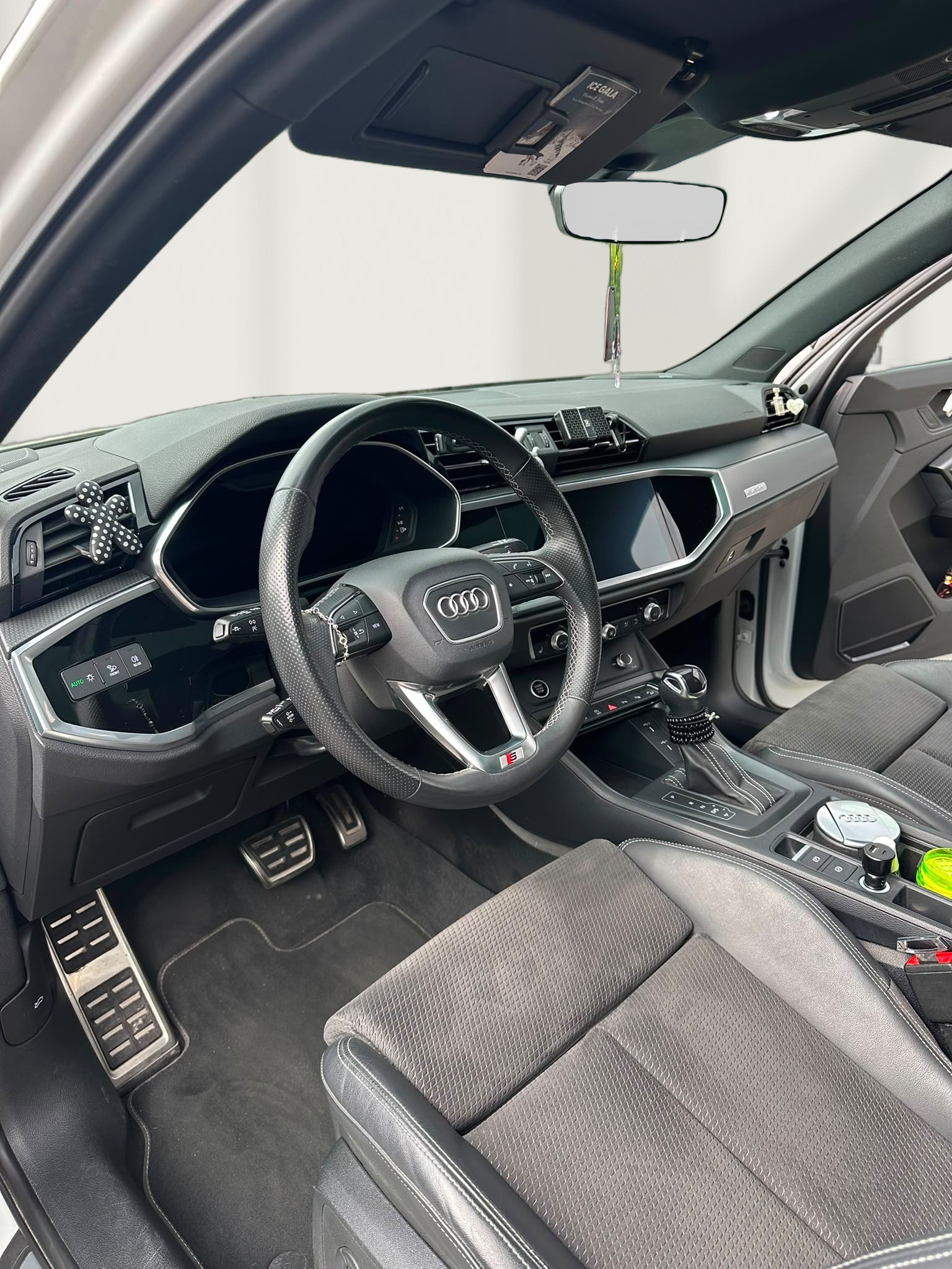 AUDI Q3 Sportback 45 TFSI S line quattro S-tronic-showroom-element-3