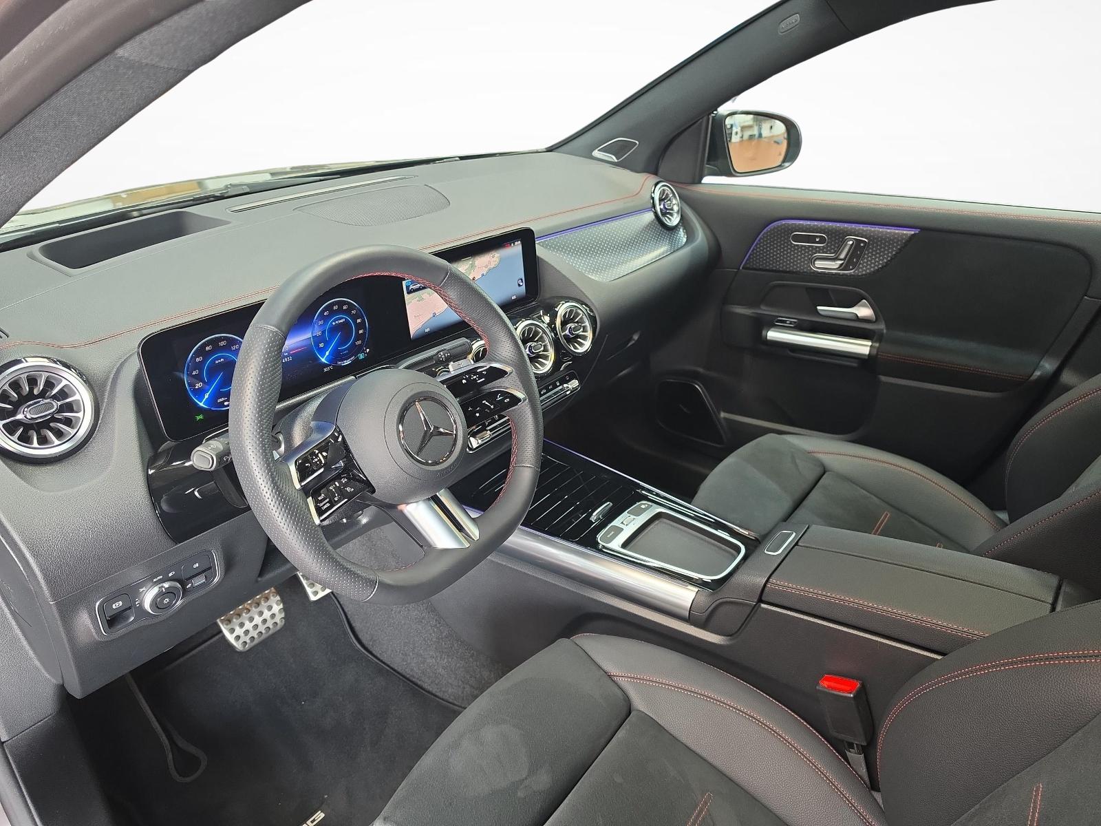 MERCEDES-BENZ EQA 350 4MATIC Excellence AMG Line-image-4