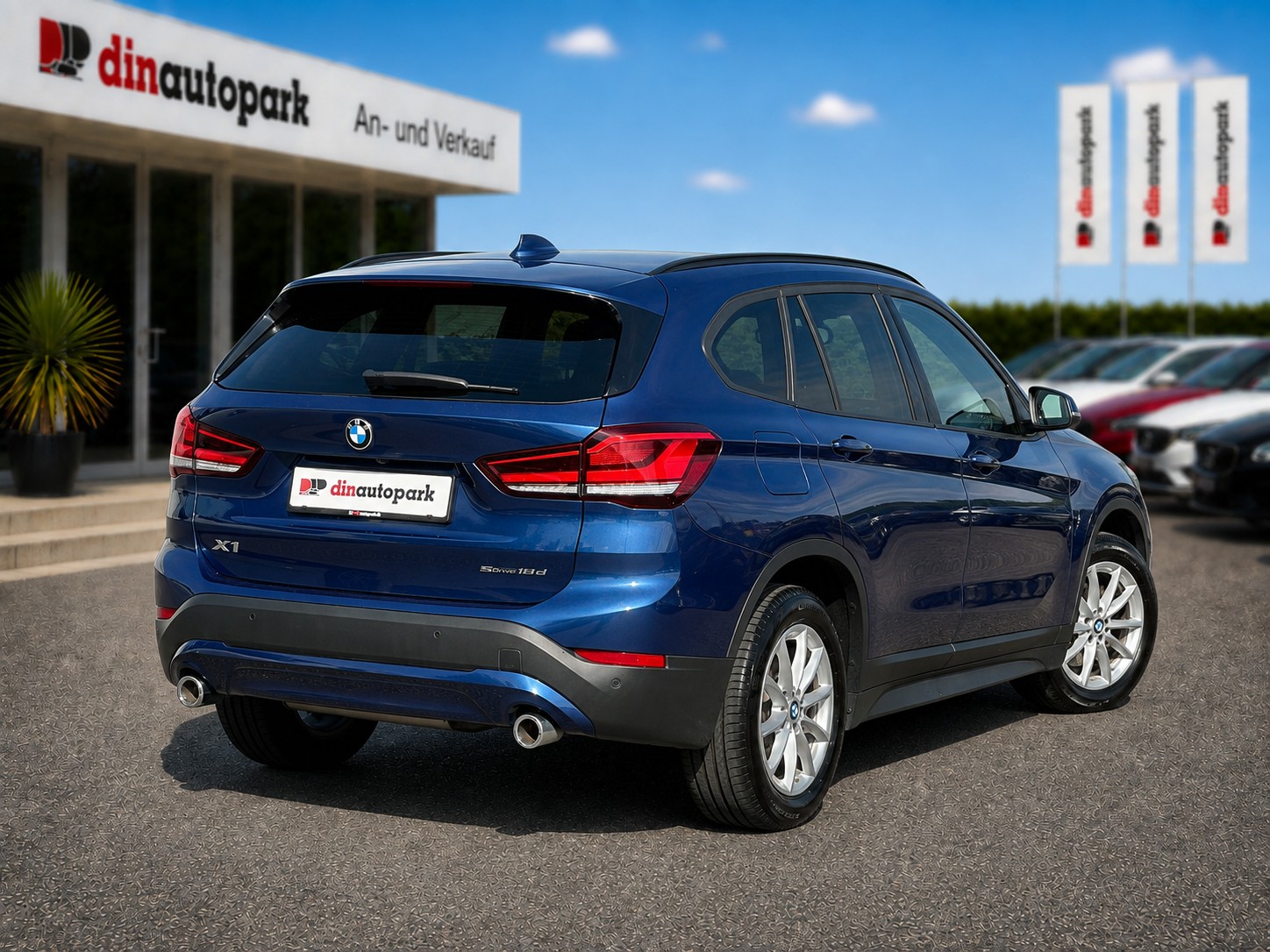 BMW X1 sDrive 18d Steptronic * CH-Fahrzeug *-showroom-element-2