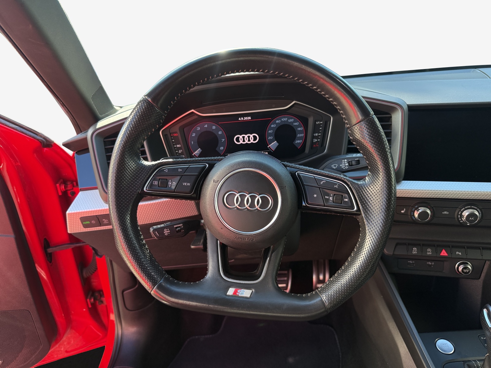 AUDI A1 Sportback 35 TFSI S Line S-tronic-image-9