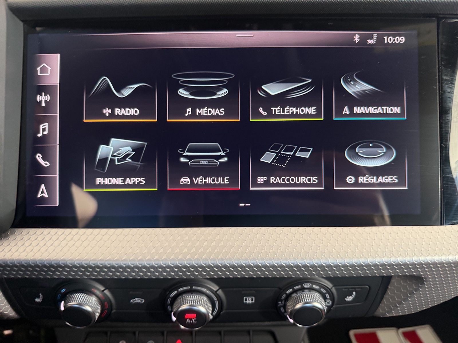 AUDI A1 Sportback 35 TFSI S Line S-tronic-image-13