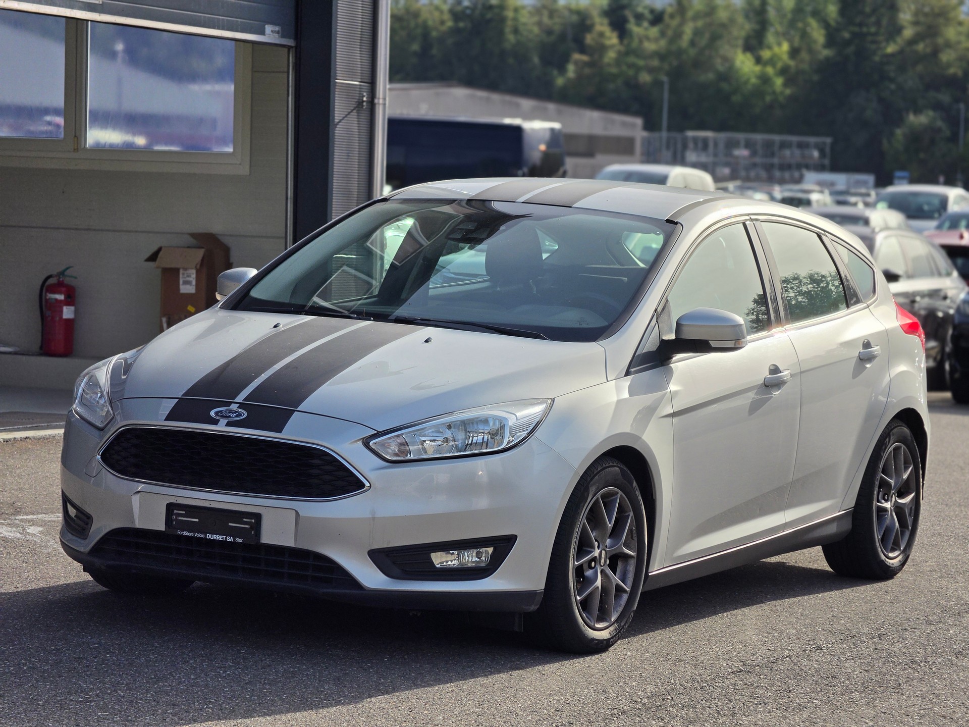 FORD Focus 1.0 SCTi Titanium-showroom-element-2
