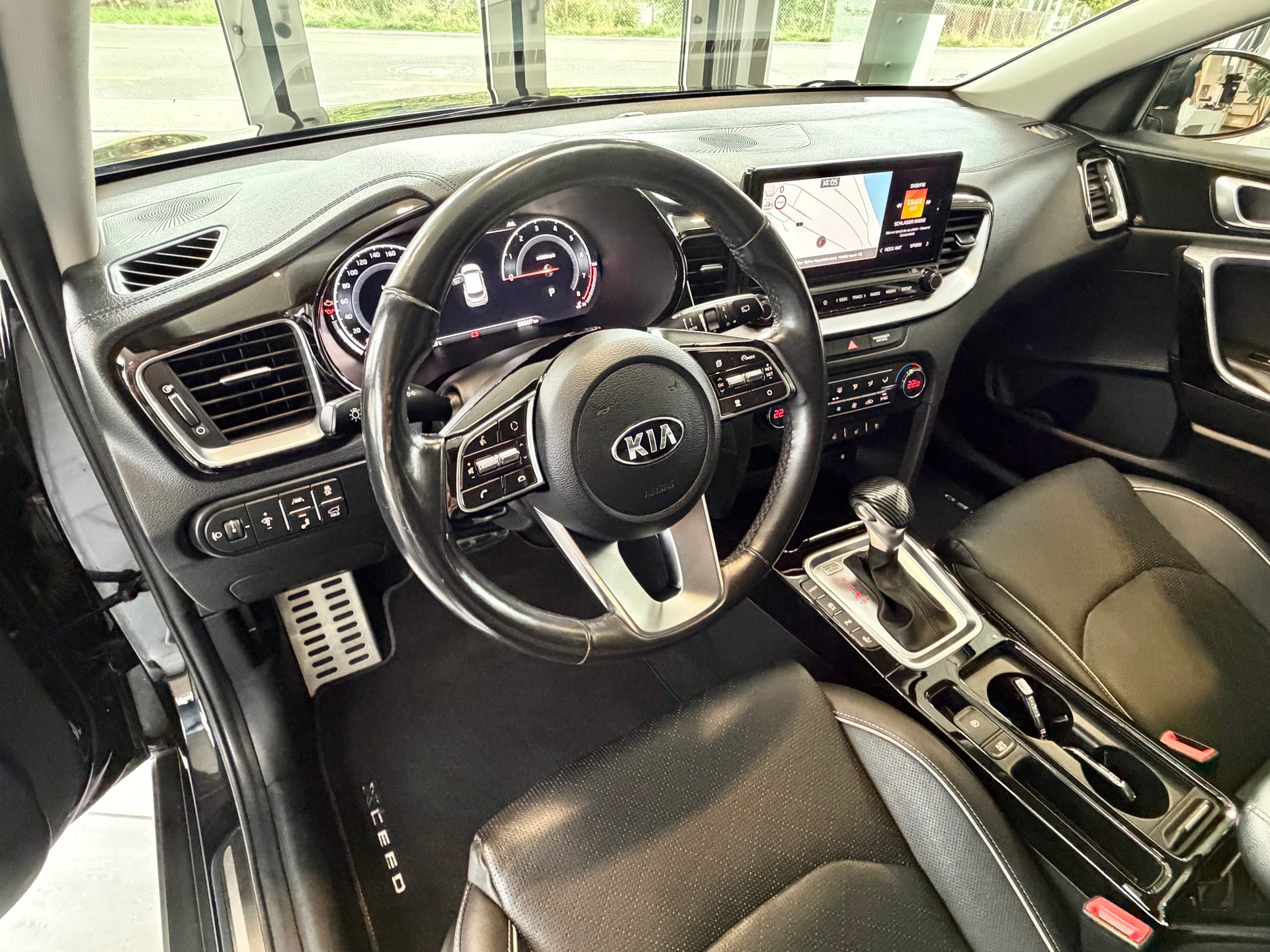 KIA XCeed 1.6 T-GDi Style DCT-image-12
