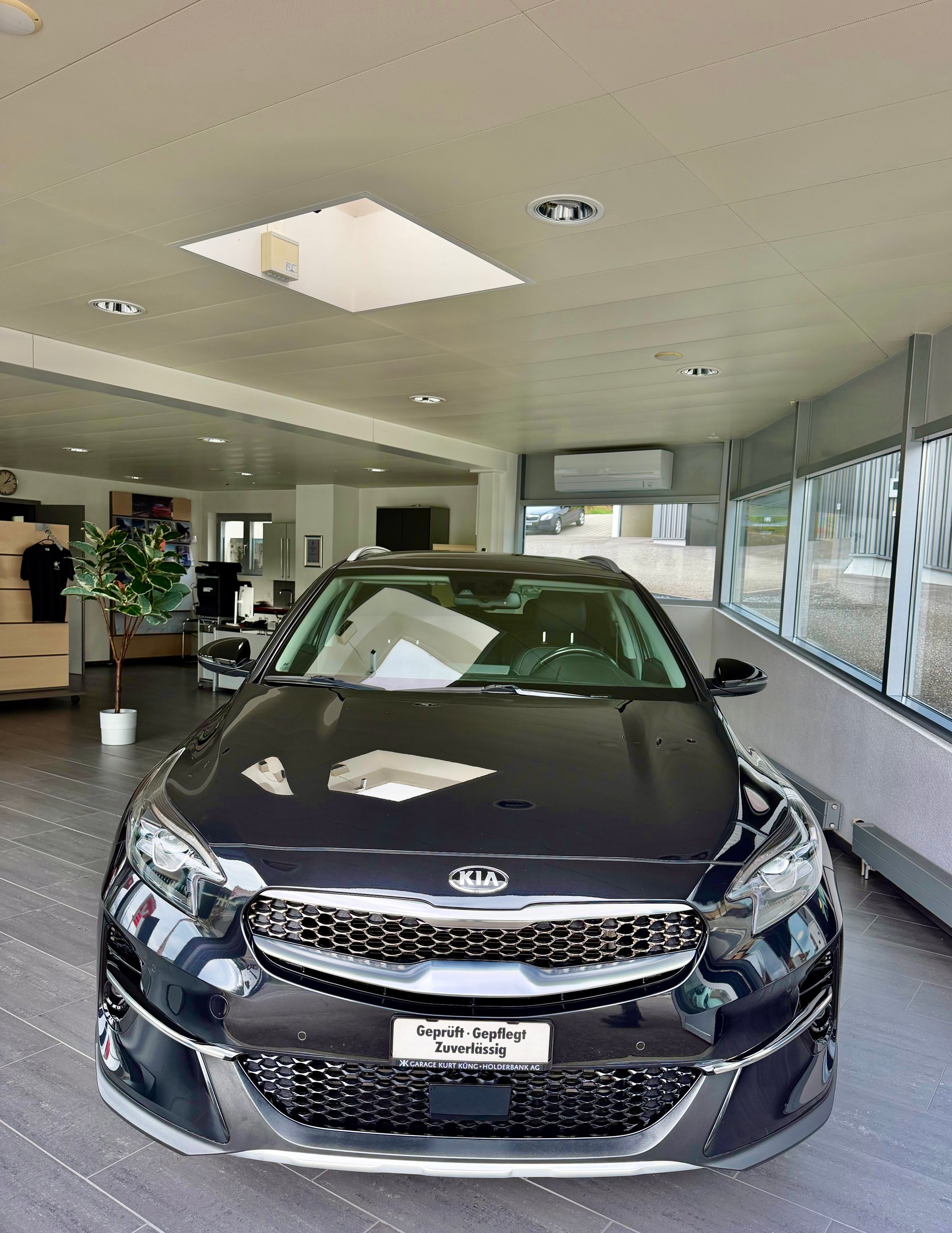 KIA XCeed 1.6 T-GDi Style DCT-image-4