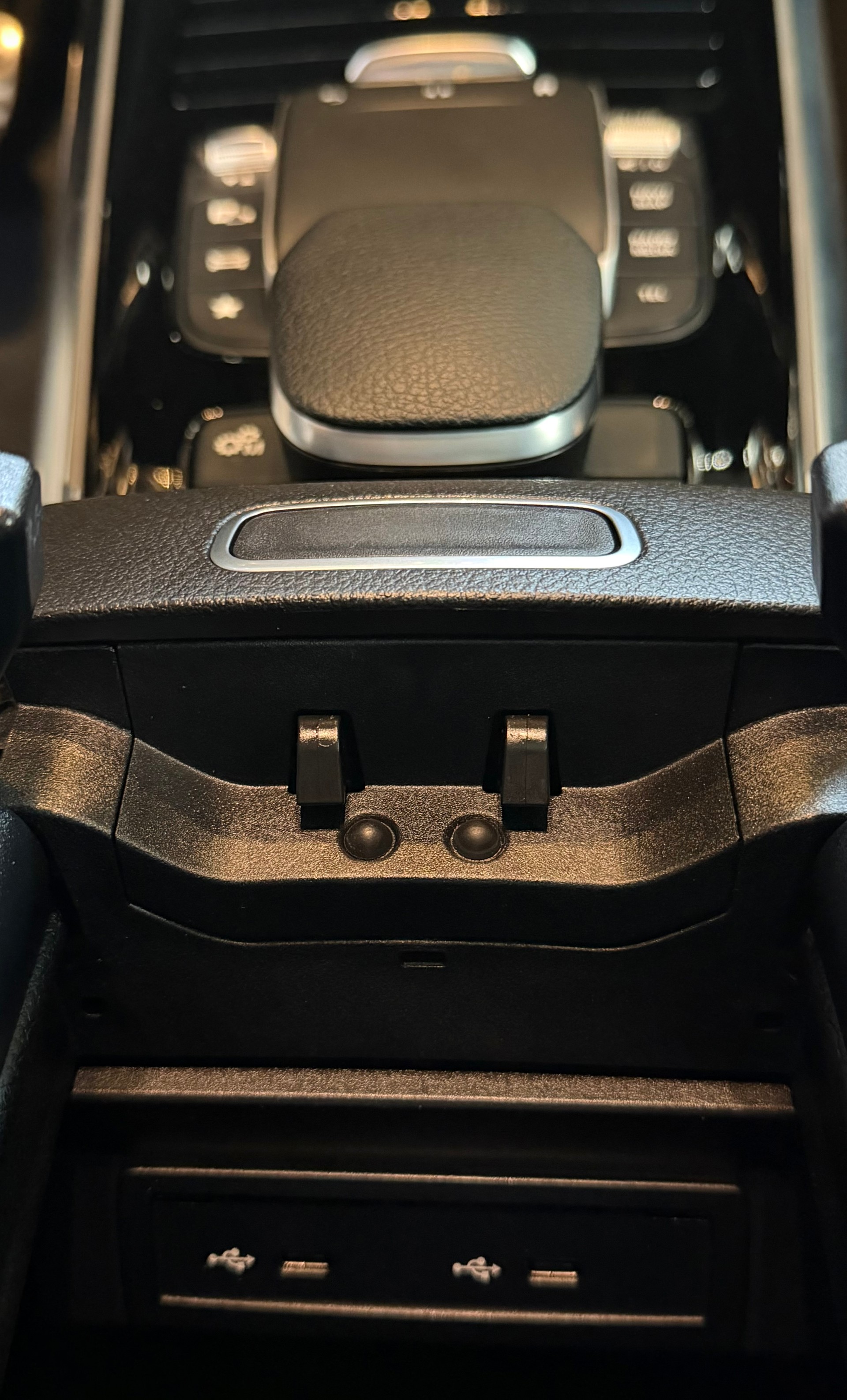 MERCEDES-BENZ GLA 35 AMG 4Matic 8G-Speedshift DCT-image-13