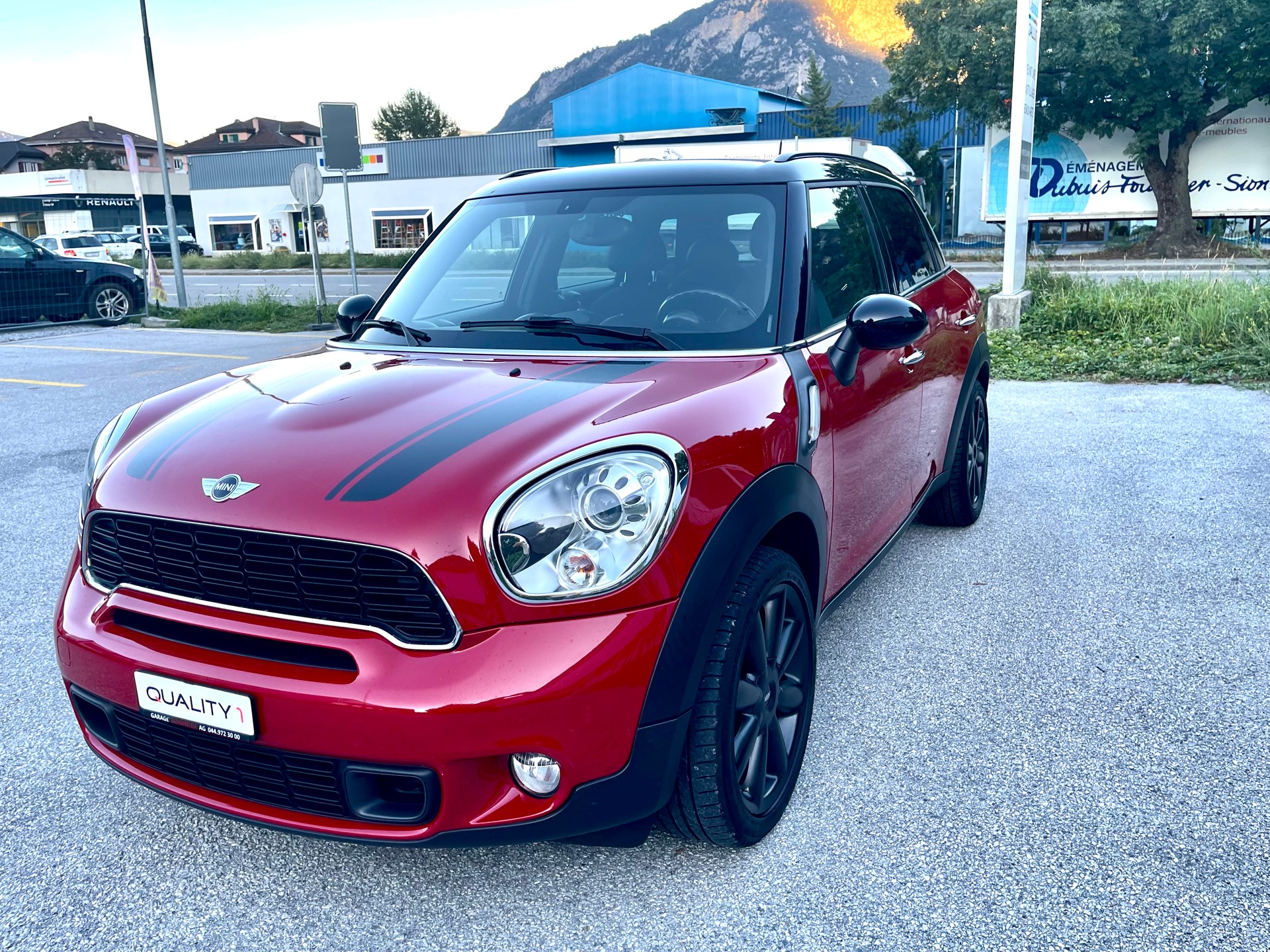 MINI Countryman Cooper S ALL4 Snowhill-showroom-element-2