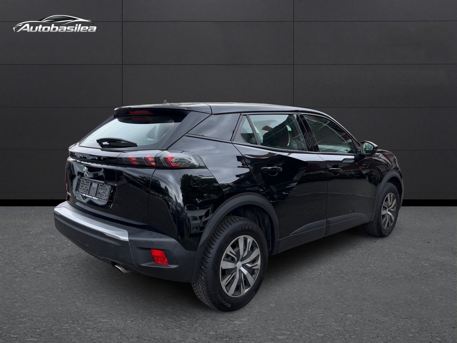 PEUGEOT 2008 1.5 BlueHDi Allure EAT8-image-4