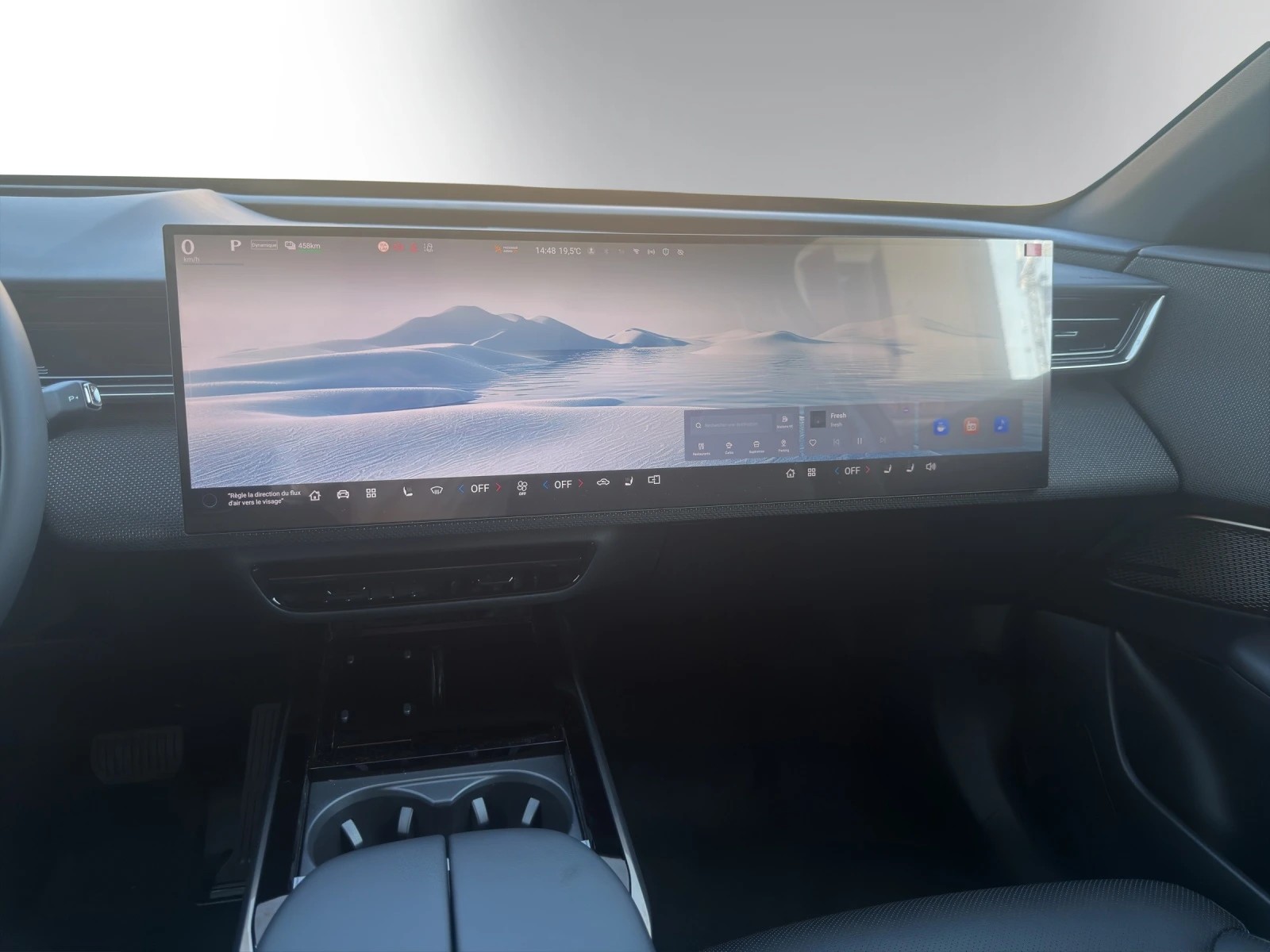 MAZDA CX-6e-image-8