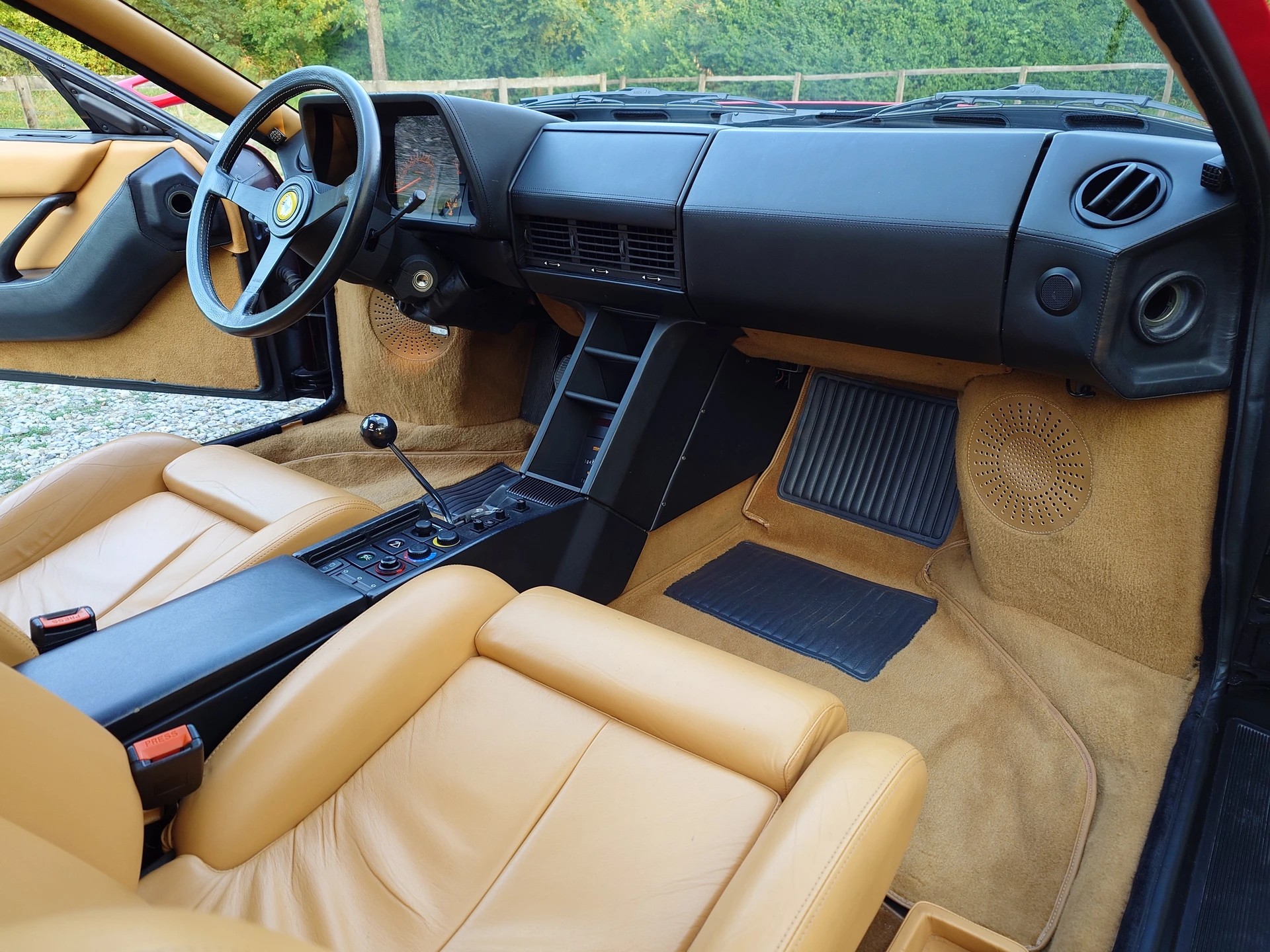 FERRARI Testarossa-image-11
