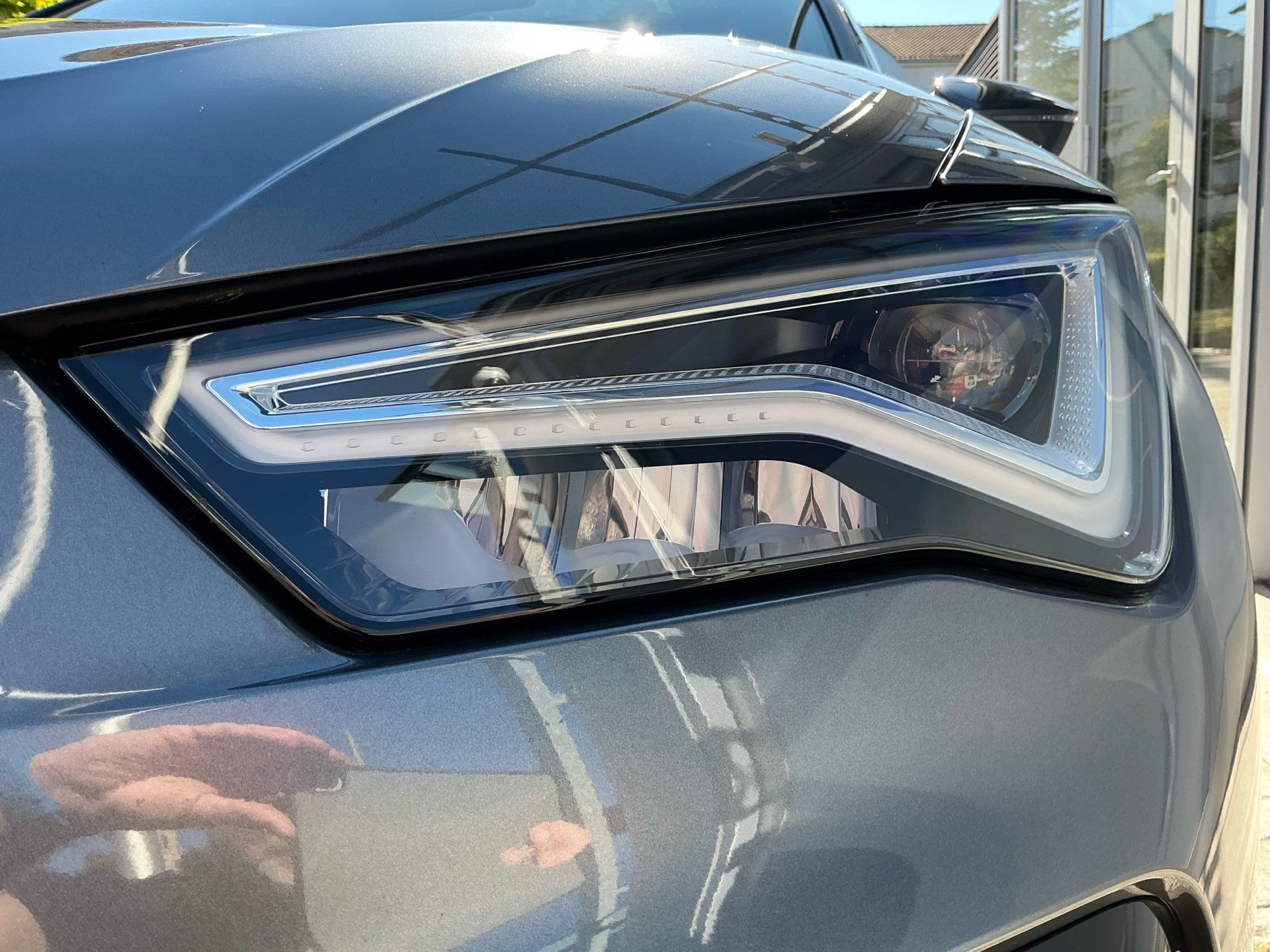 CUPRA Ateca 2.0 TSI 4Drive *** ANHÄNGERKUPPLUNG & PANORAMADACH ***-image-6