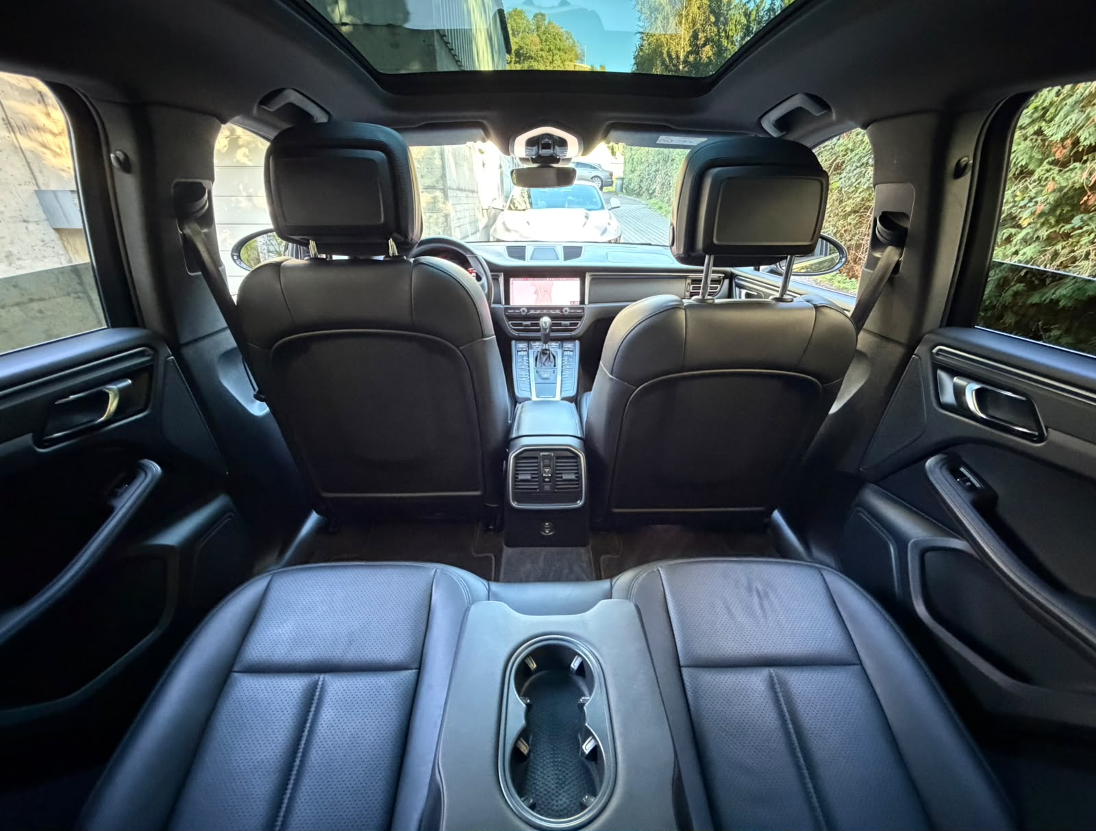 PORSCHE Macan PDK-image-23
