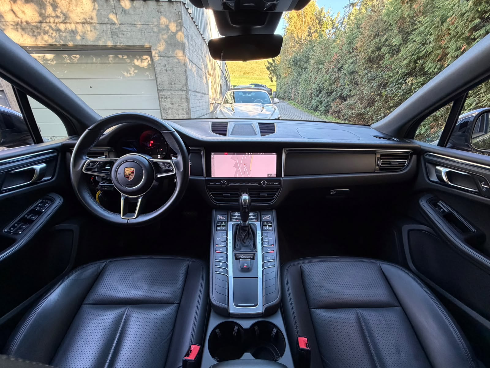 PORSCHE Macan PDK-image-11