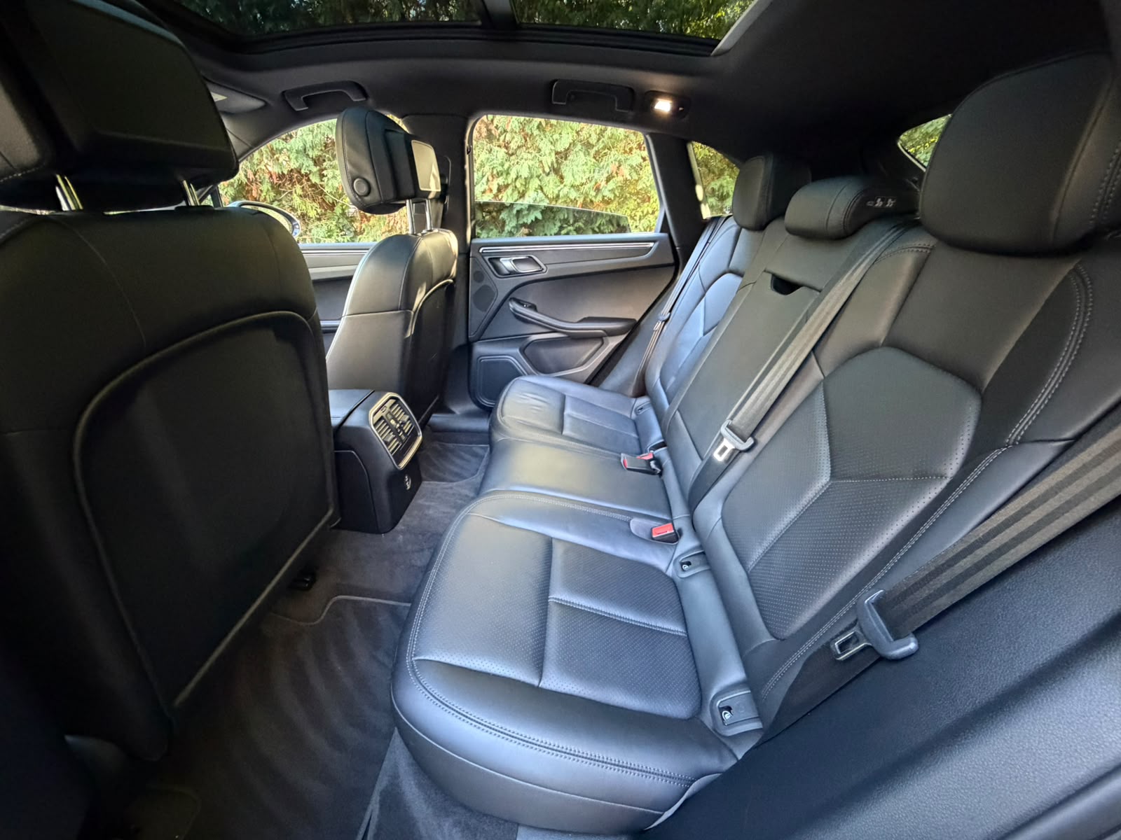 PORSCHE Macan PDK-image-24