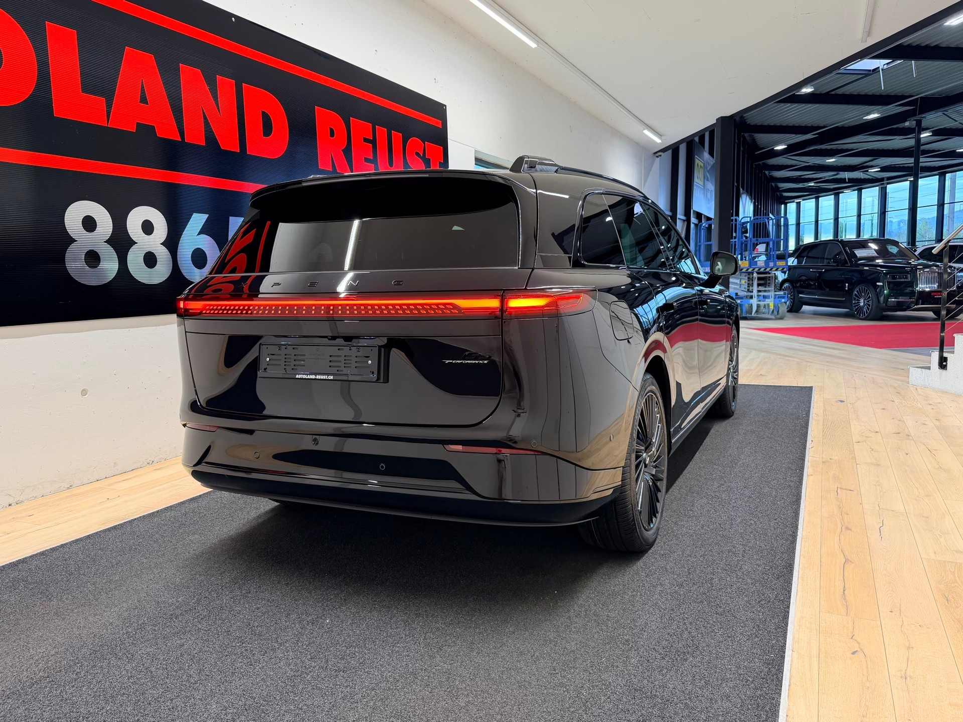 XPENG G9 93kWh Performance Black Edition AWD-image-7