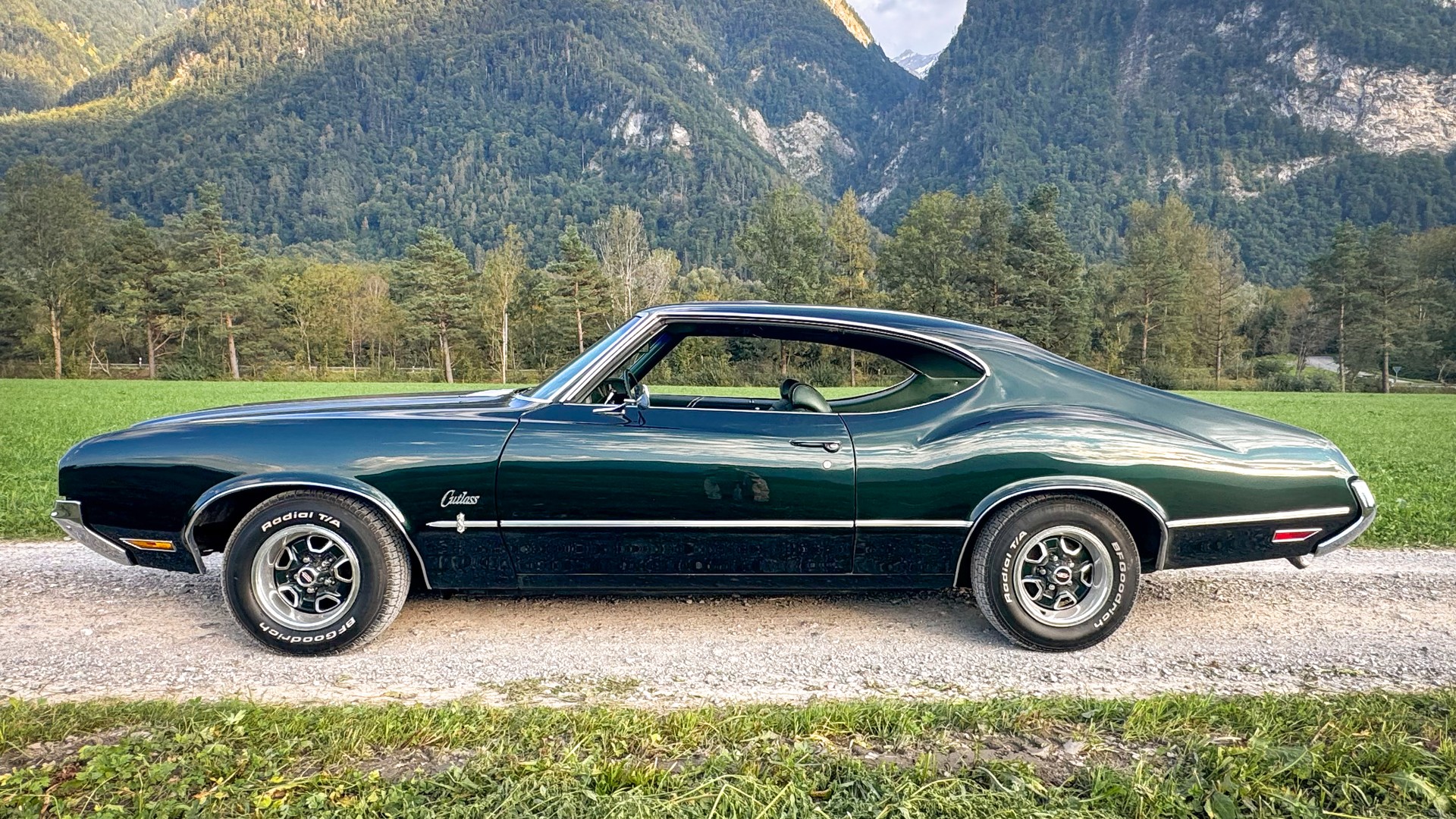 OLDSMOBILE CUTLASS Cutlass S 350-image-1