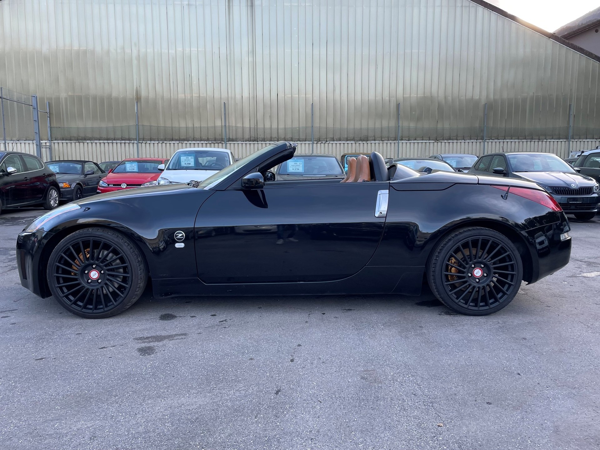 NISSAN 350 Z Roadster-image-12
