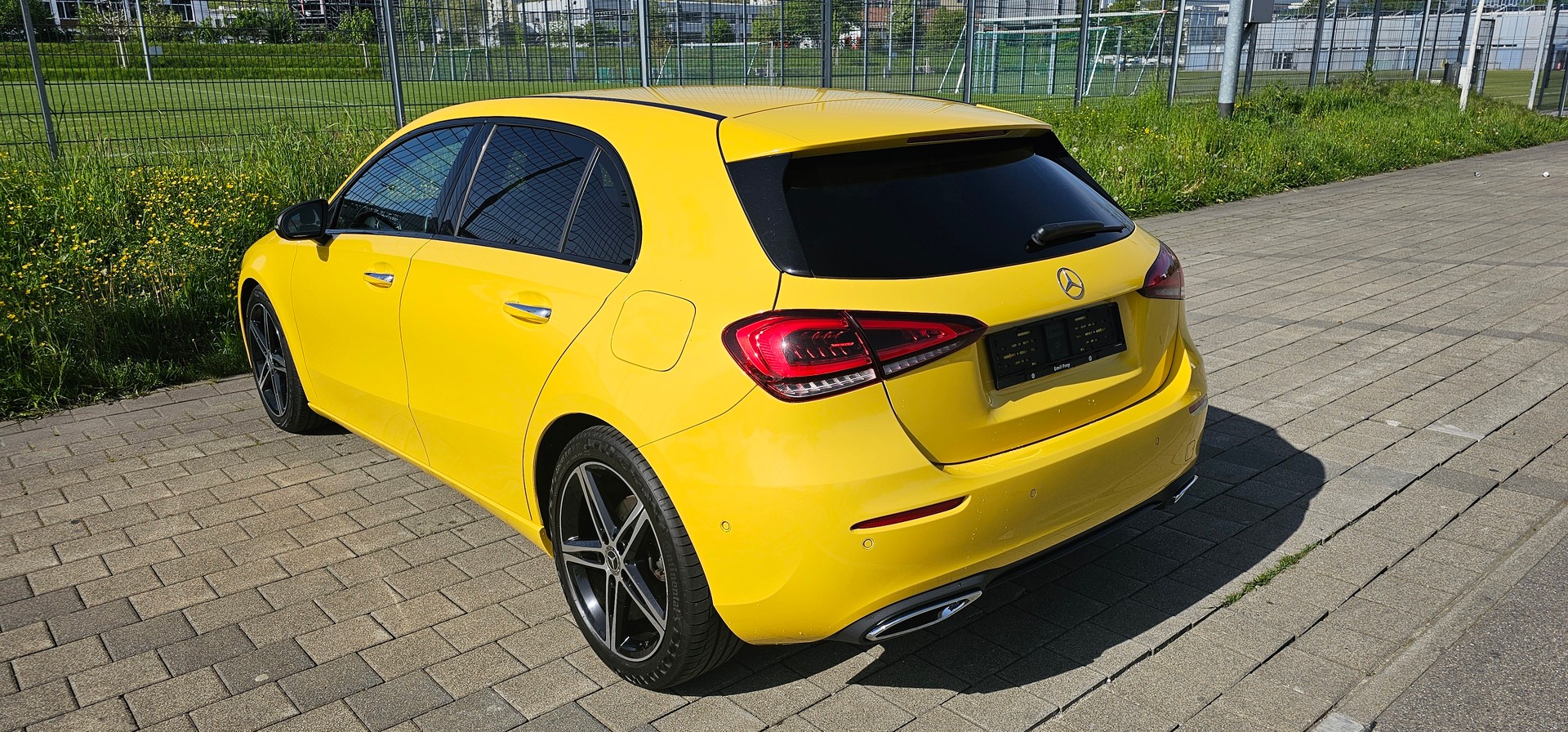 MERCEDES-BENZ A 200 d Progressive 8G-DCT-showroom-element-3