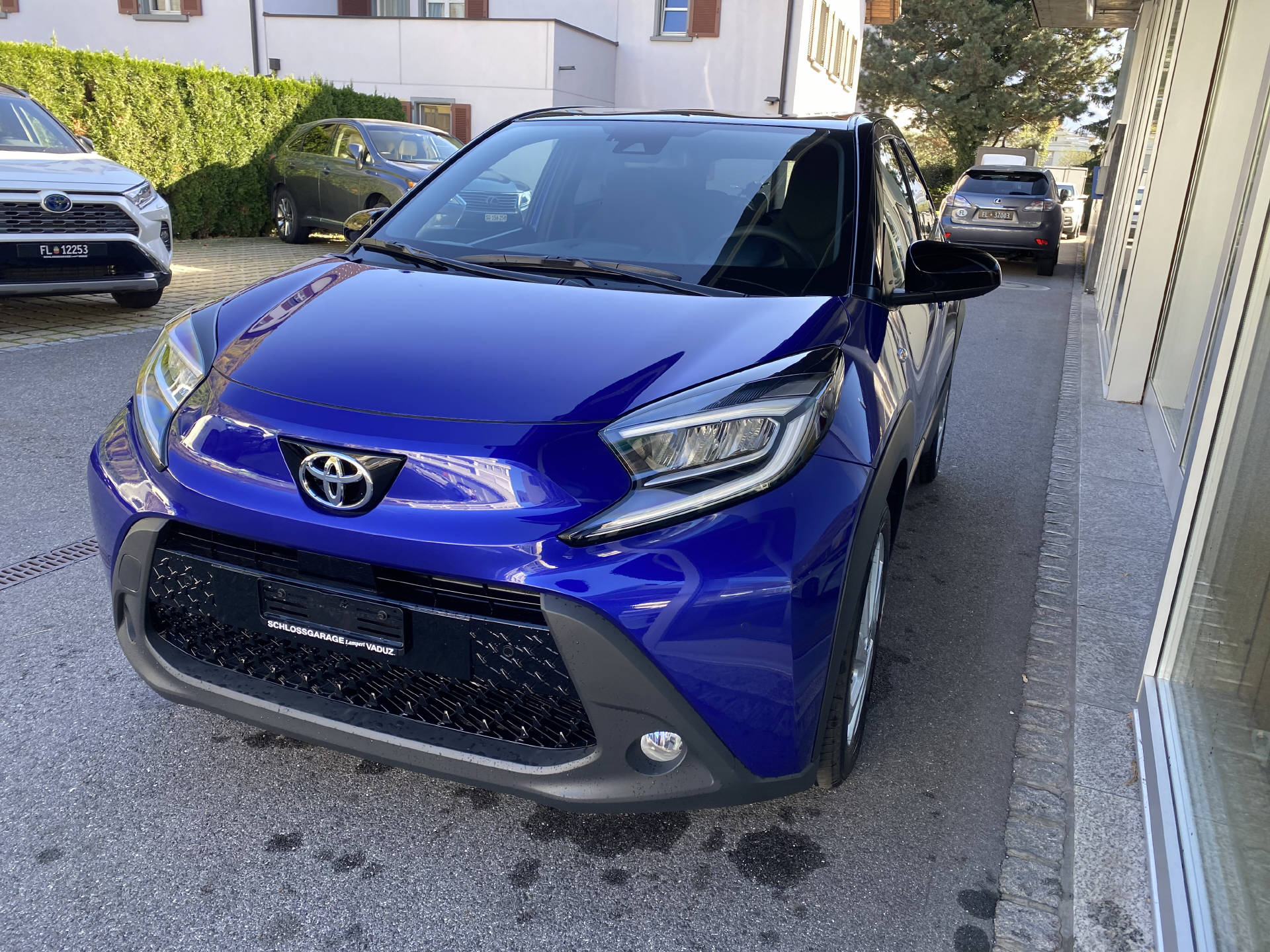 TOYOTA Aygo X 1.0 VVT-i Trend-showroom-element-3